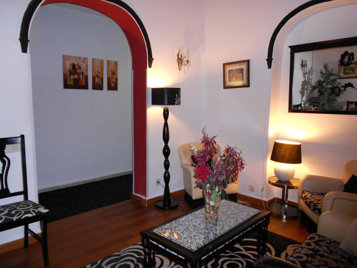 Hostal Valencia Madrid view 4