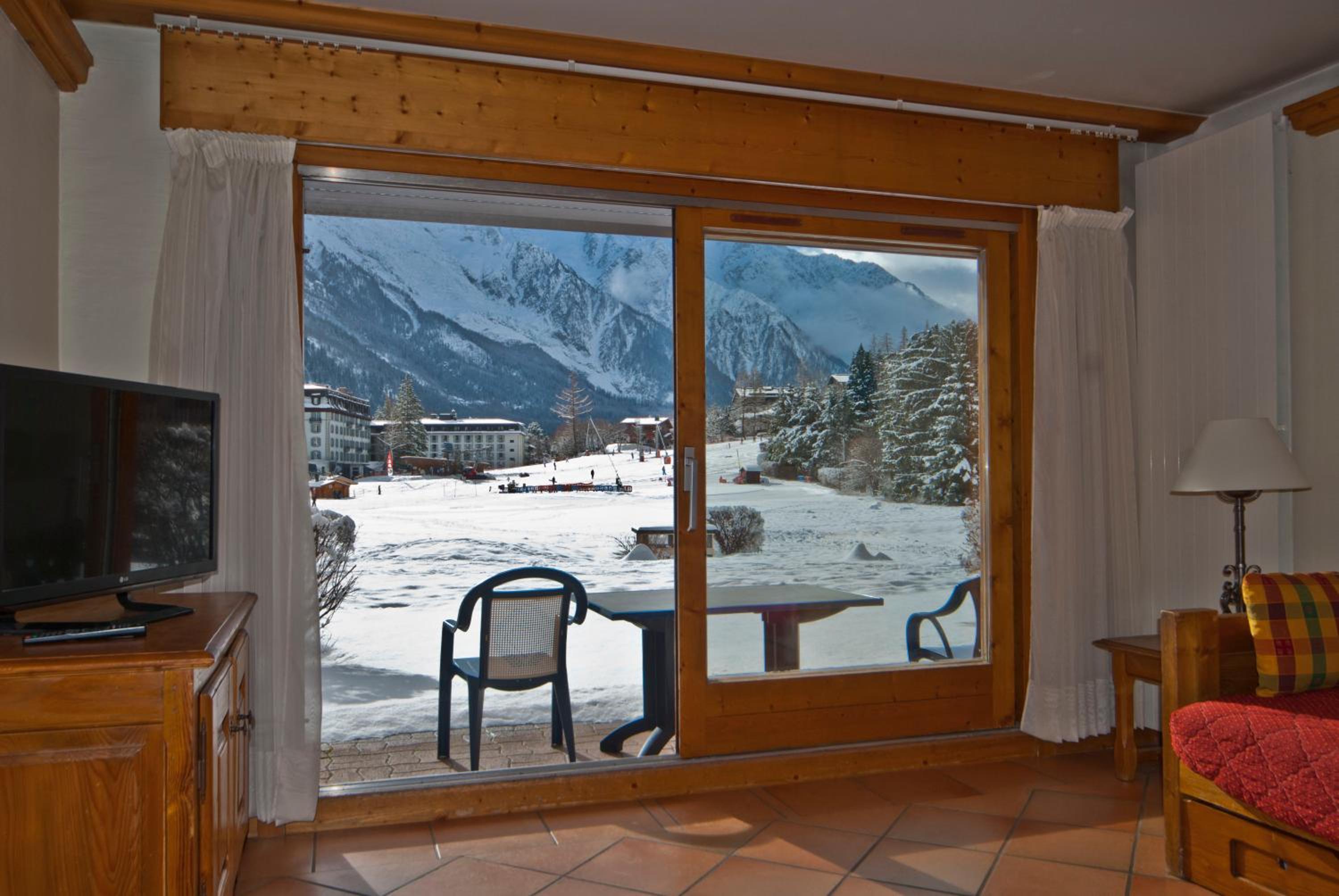 Front Ski Slope Chamonix Apartment