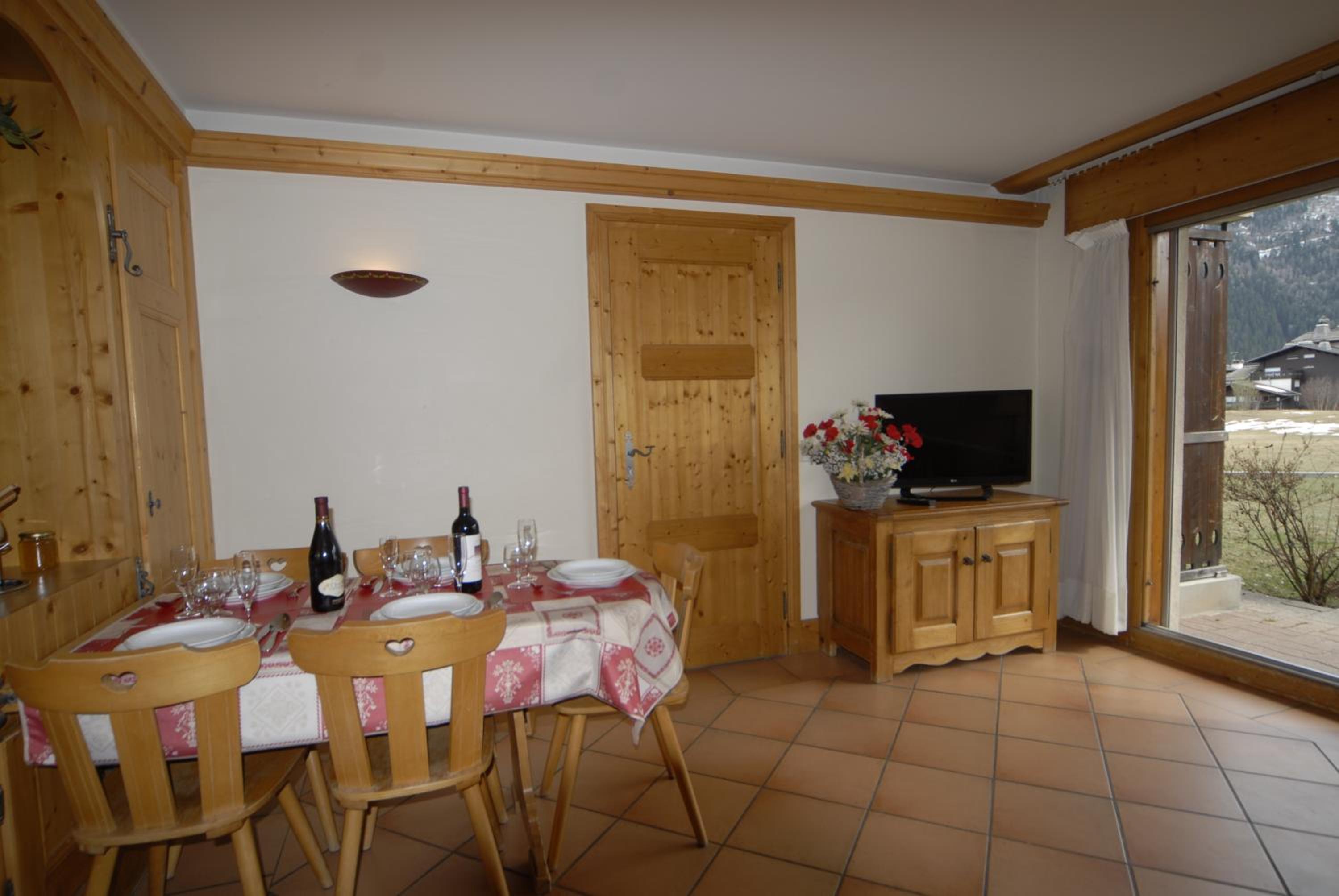 Front Ski Slope Chamonix Apartment