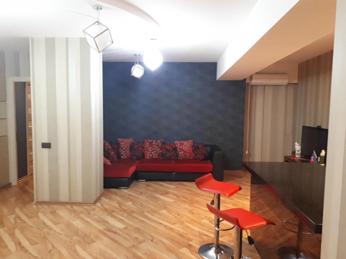 Apartment with Baku City and F1 view