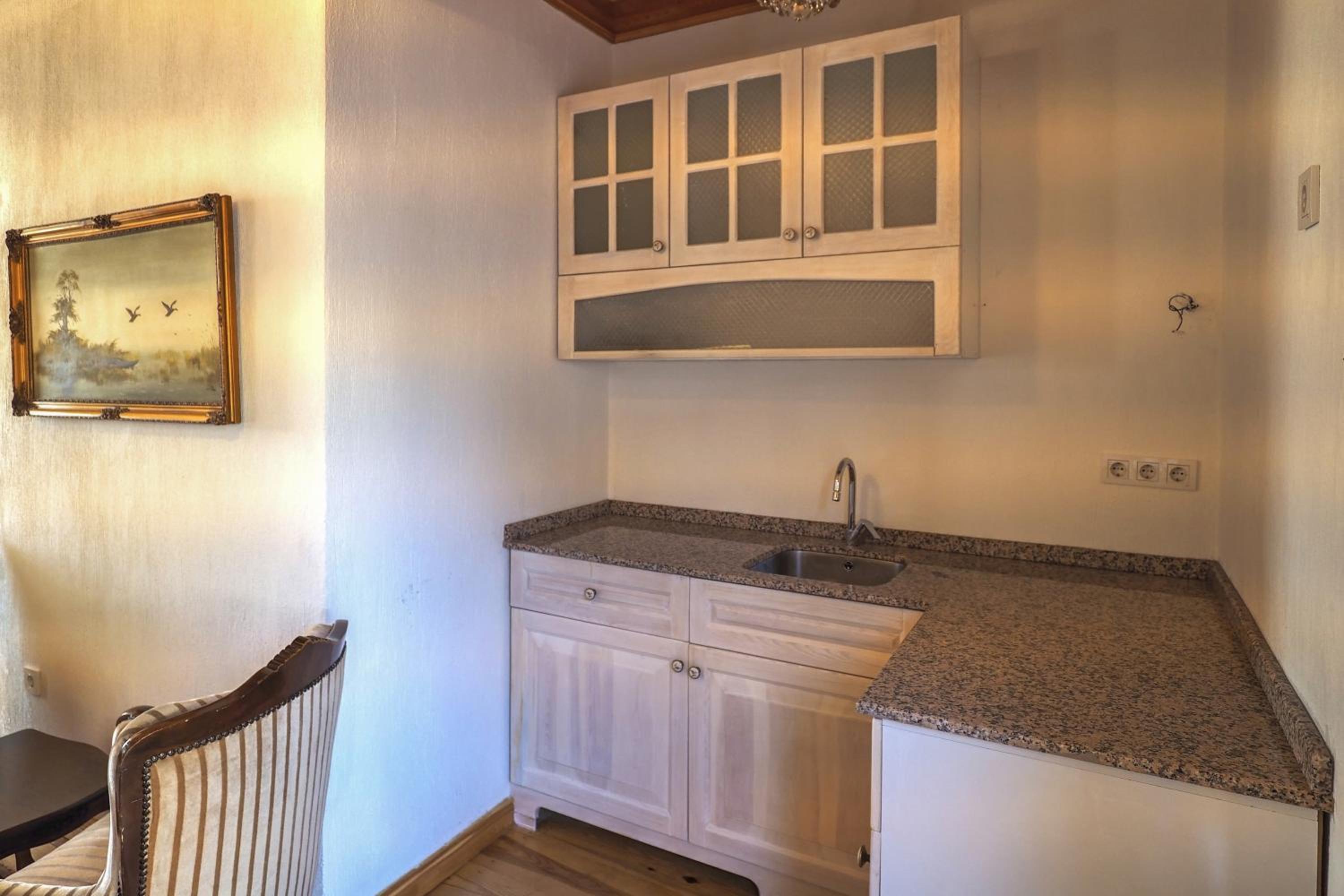 Dutlu Konak - Image 17