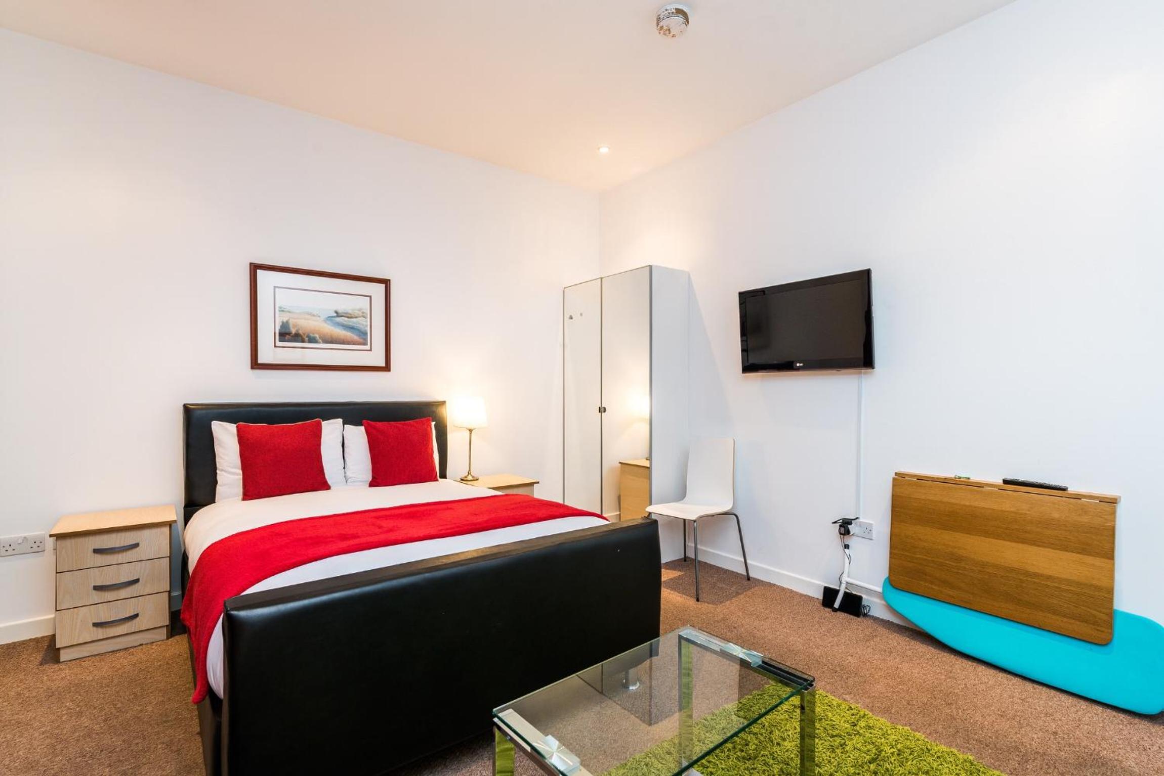 Surrey Quays House