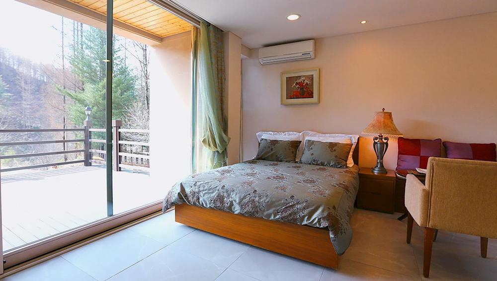 Hugel Heim Pension, Pyeongchang , Güney Kore - 13