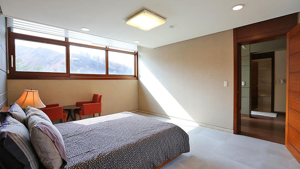 Hugel Heim Pension, Pyeongchang , Güney Kore - 12