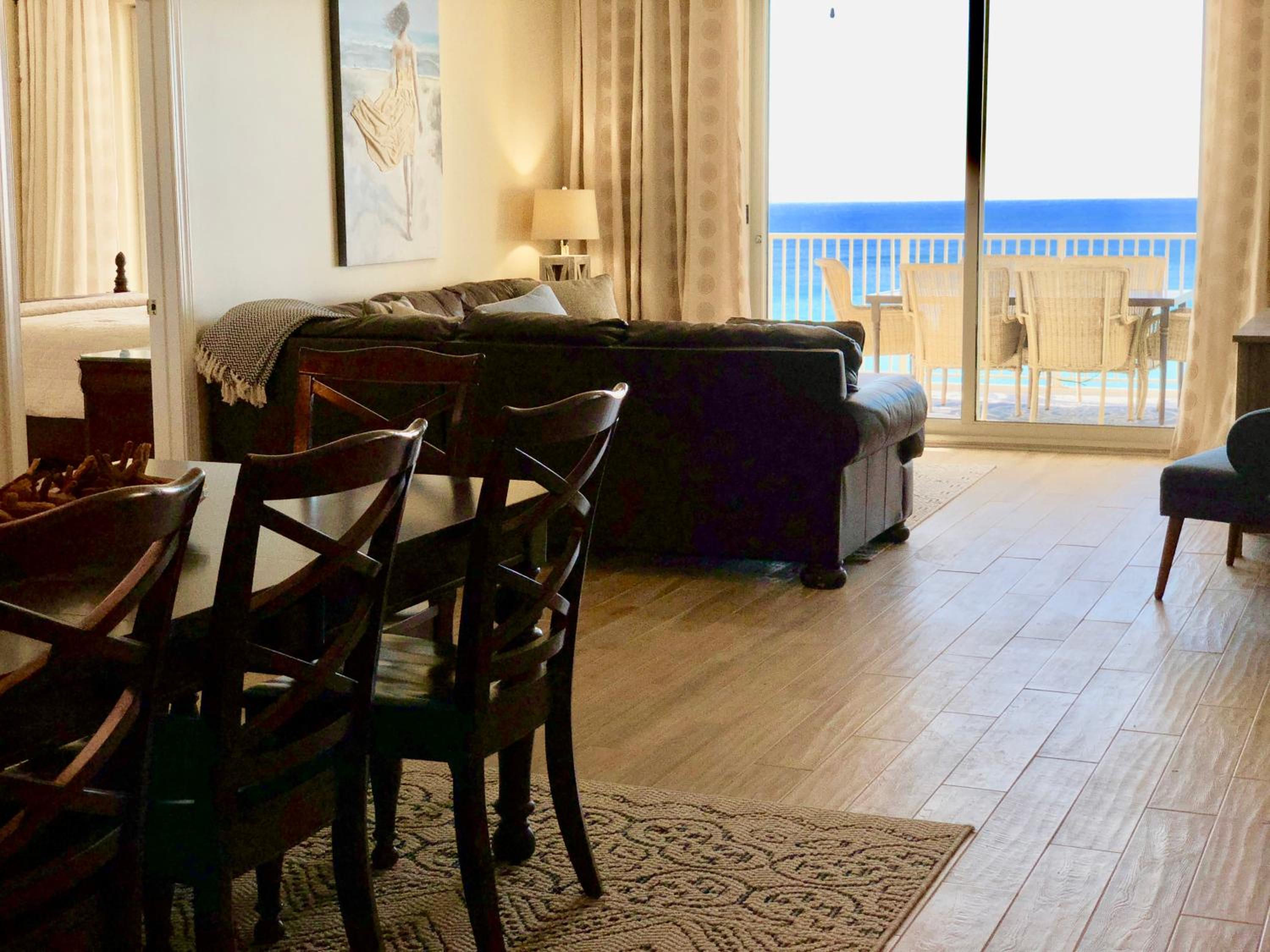 Ocean Ritz - Family Tides - sleeps 12 view 5