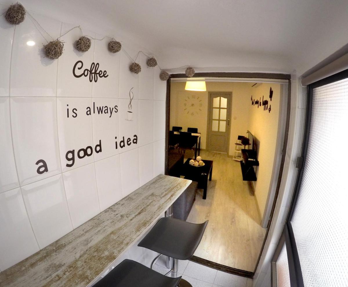 APARTAMENTO CRiSTO DE LA YEDRA CON PARKING photo 2