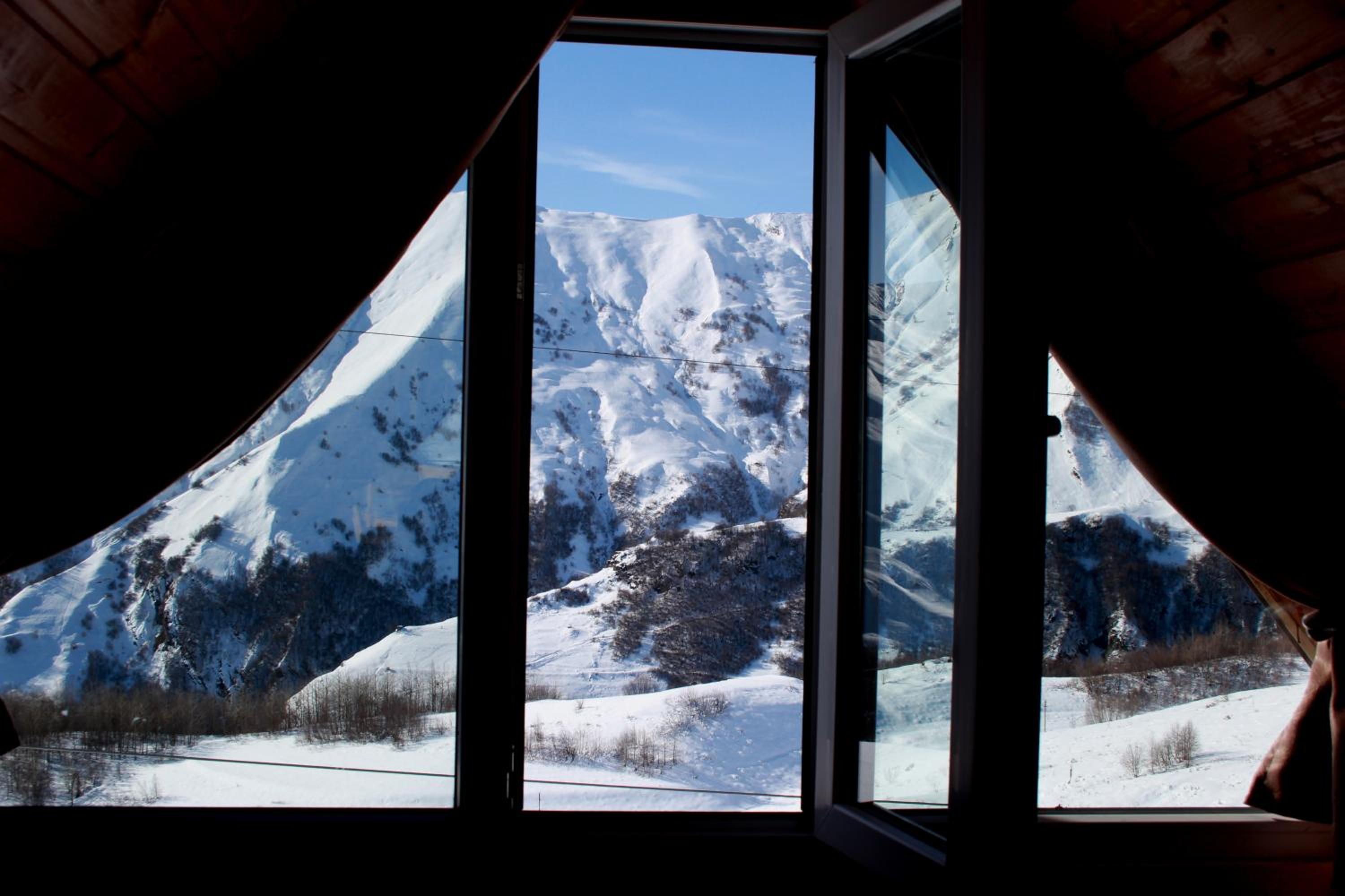 Cottage Gudauri view 3