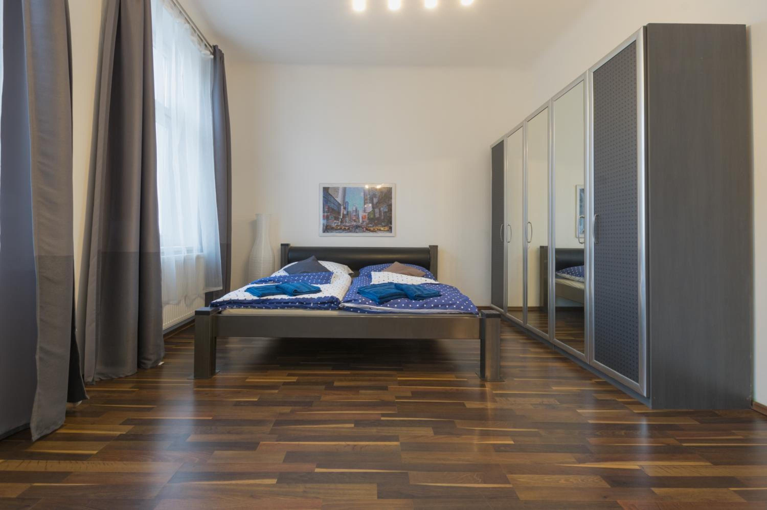 Spacious Apartment in Center with Terrace