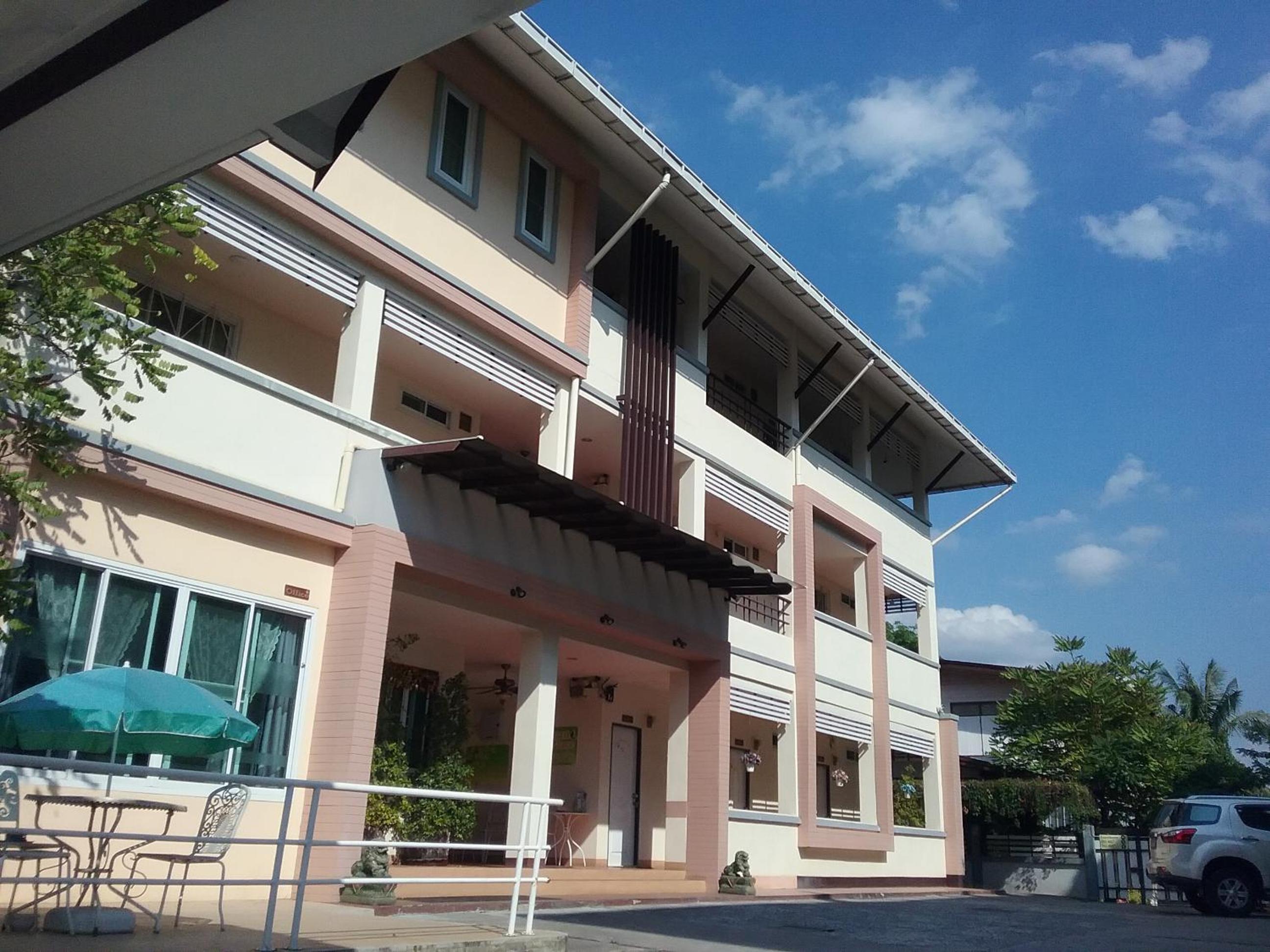 Santipran Place