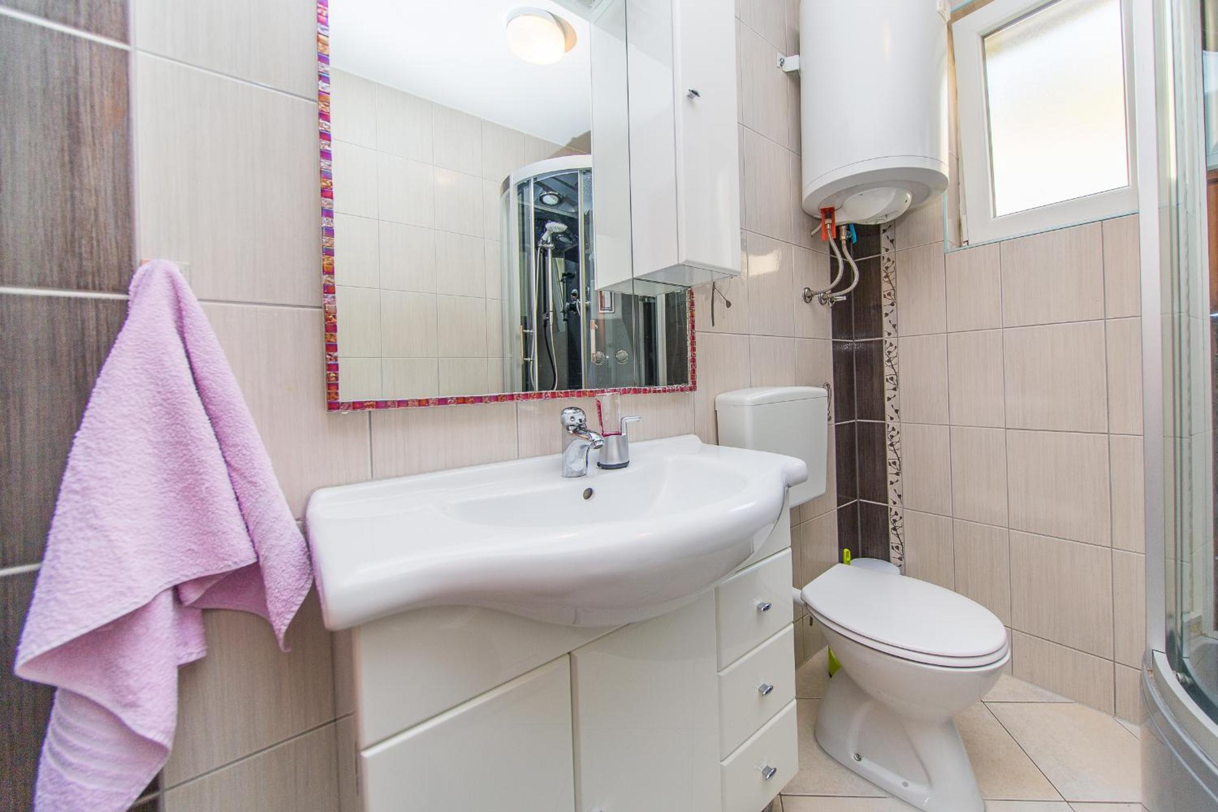 Apartment Luni