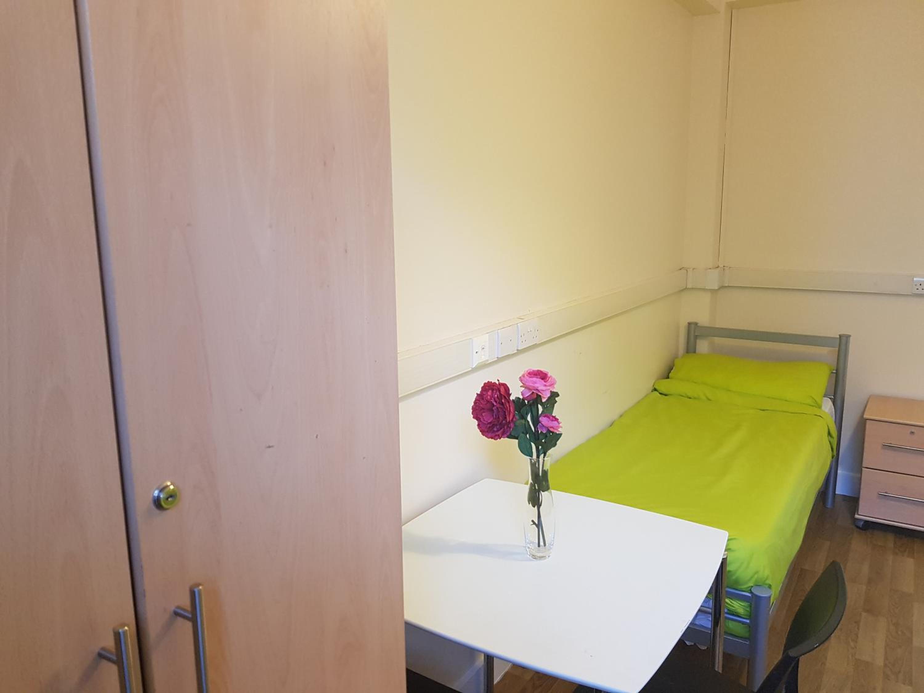 Bowden Court (Notting Hill)