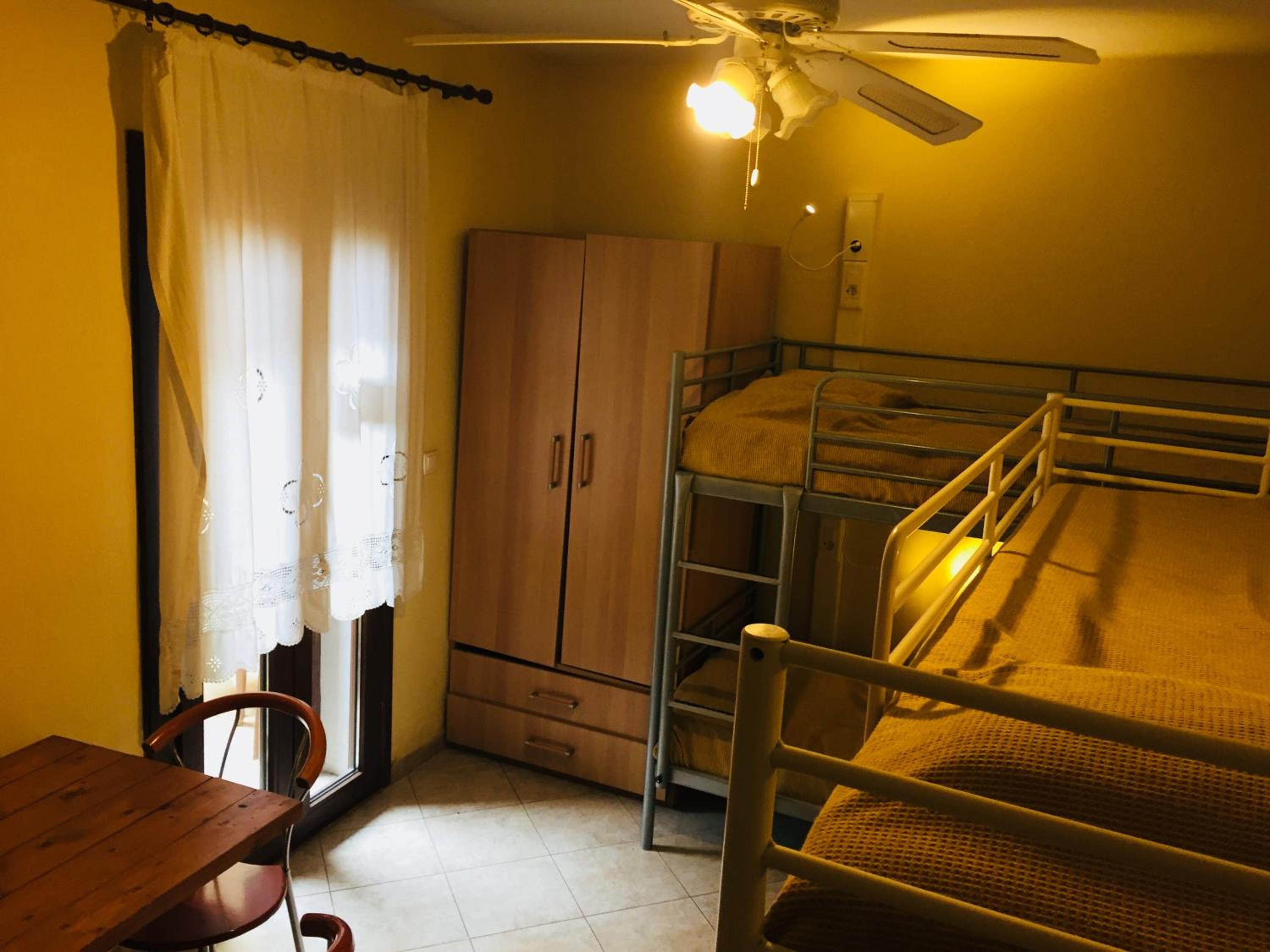 Studios Arabas