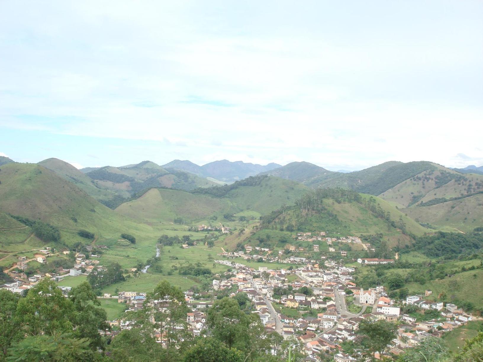 CASA - CIDADE das CACHOEIRAS