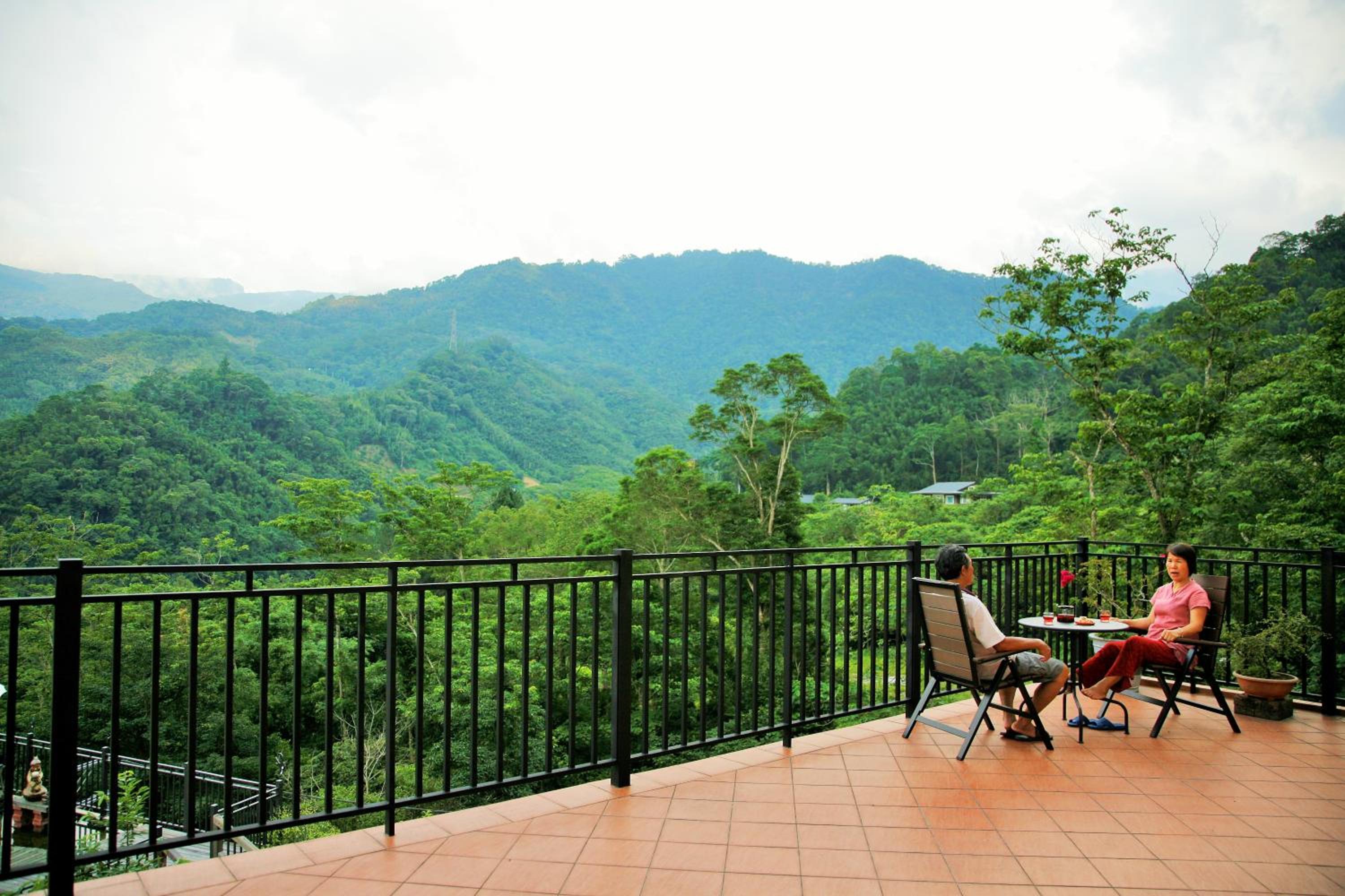 Yanzitao Pottery Coffee B&B