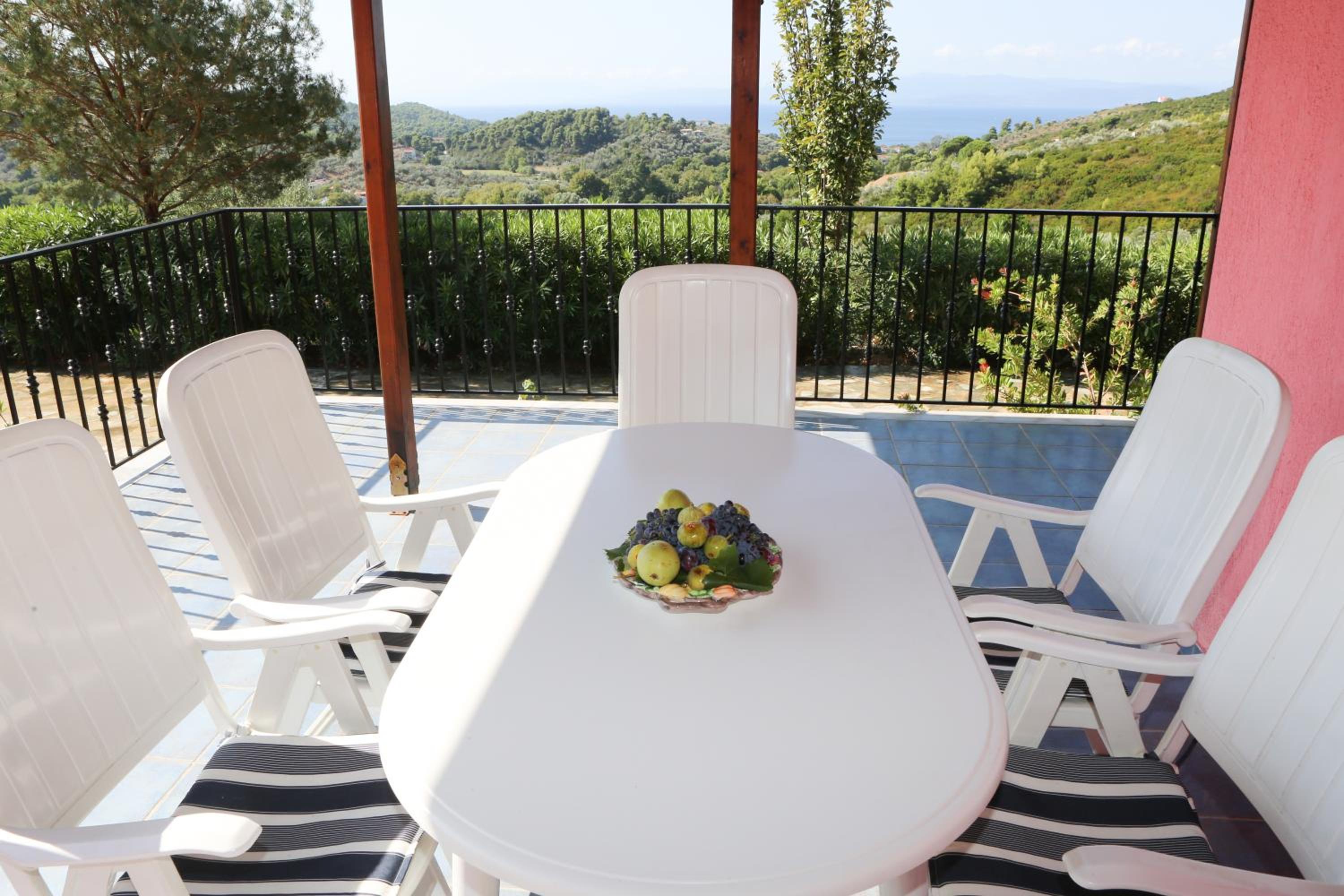 Villa Anemoessa view 3