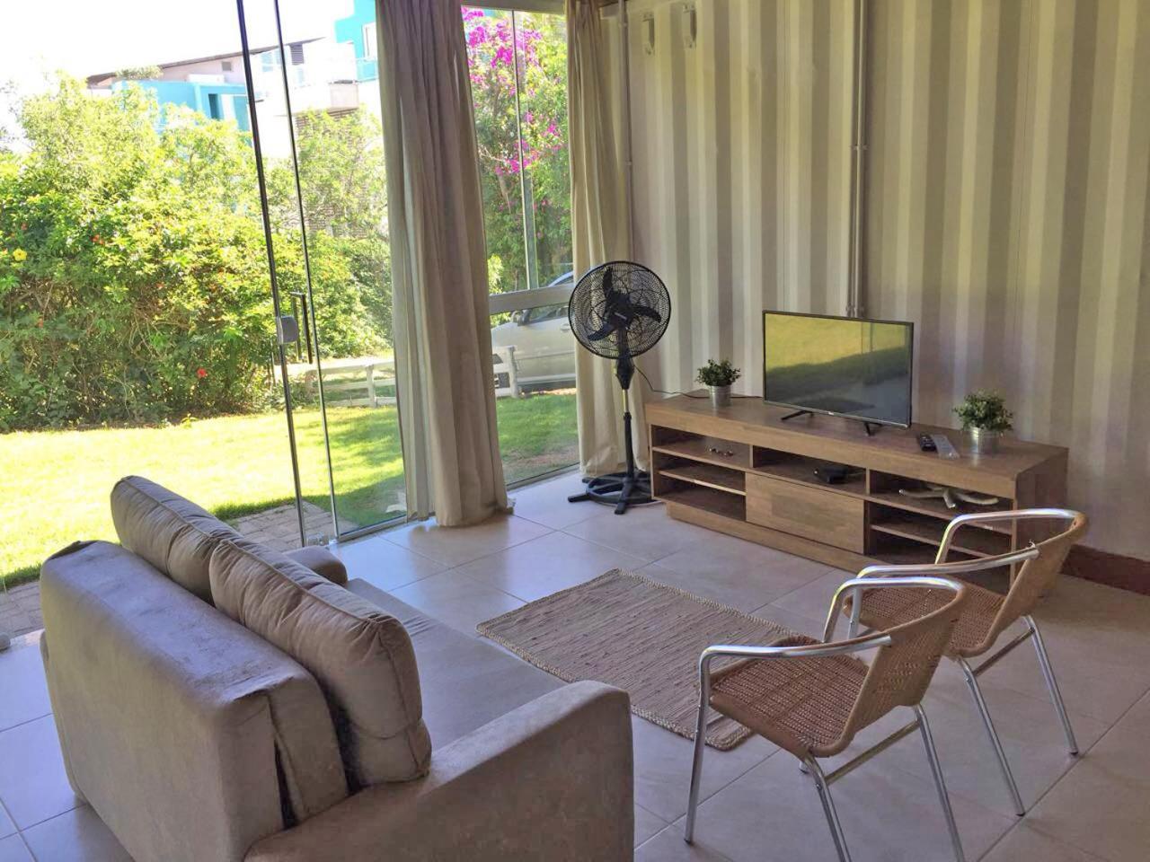 CASA 100 MTS DA PRAIA!