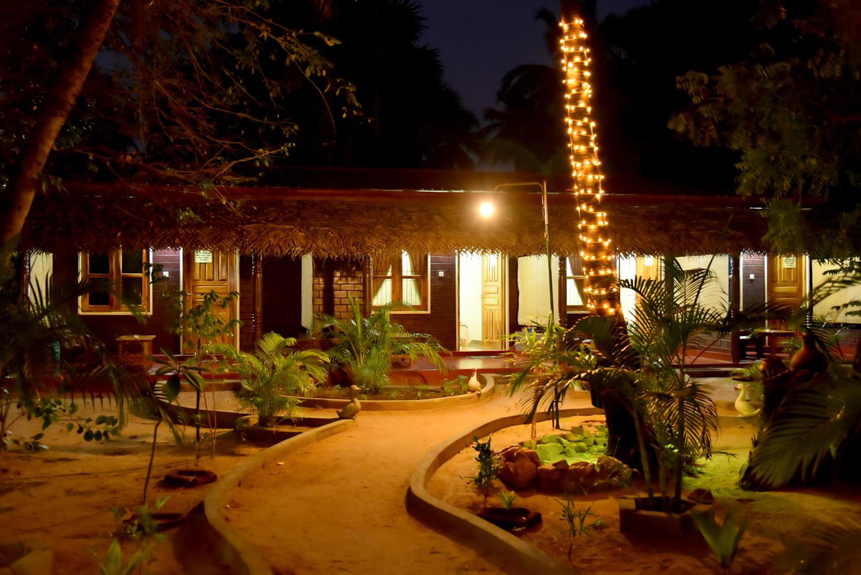 Naaval Beach Villa & Rooms view 5
