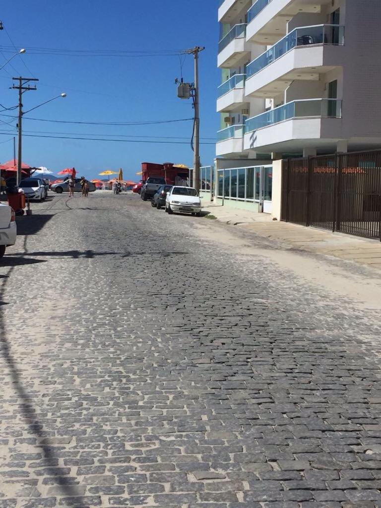 Apto na prainha- arraial do cabo