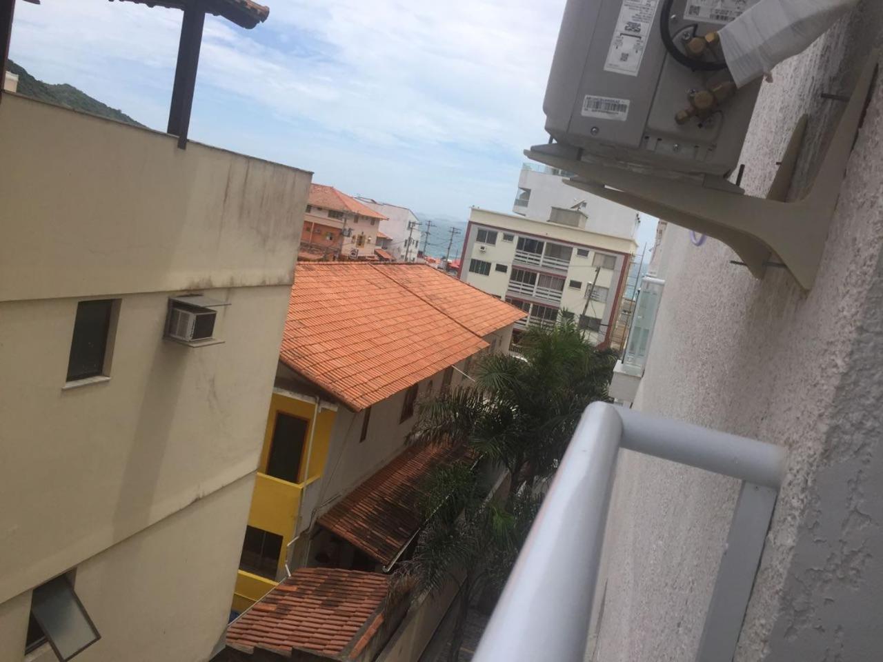 Apto na prainha- arraial do cabo