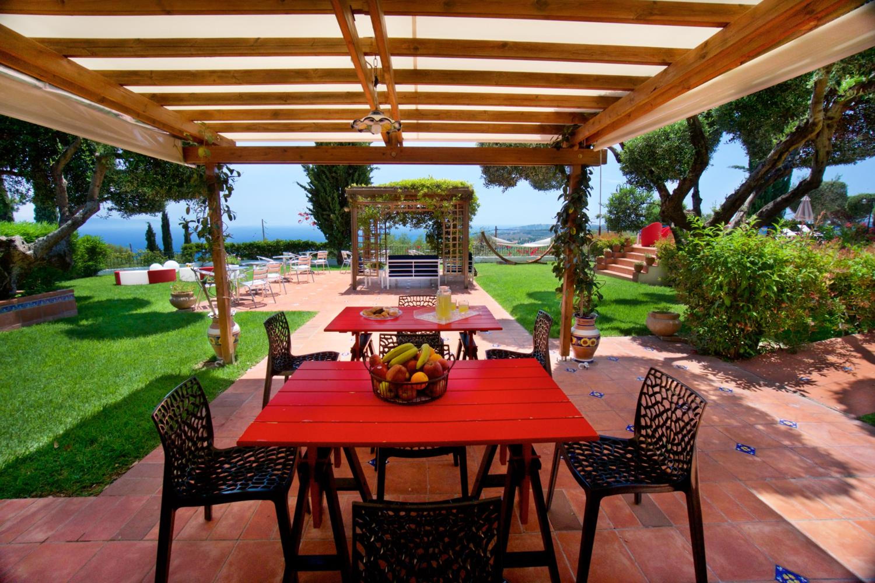 Felix Residence & Lucia Simona Villas