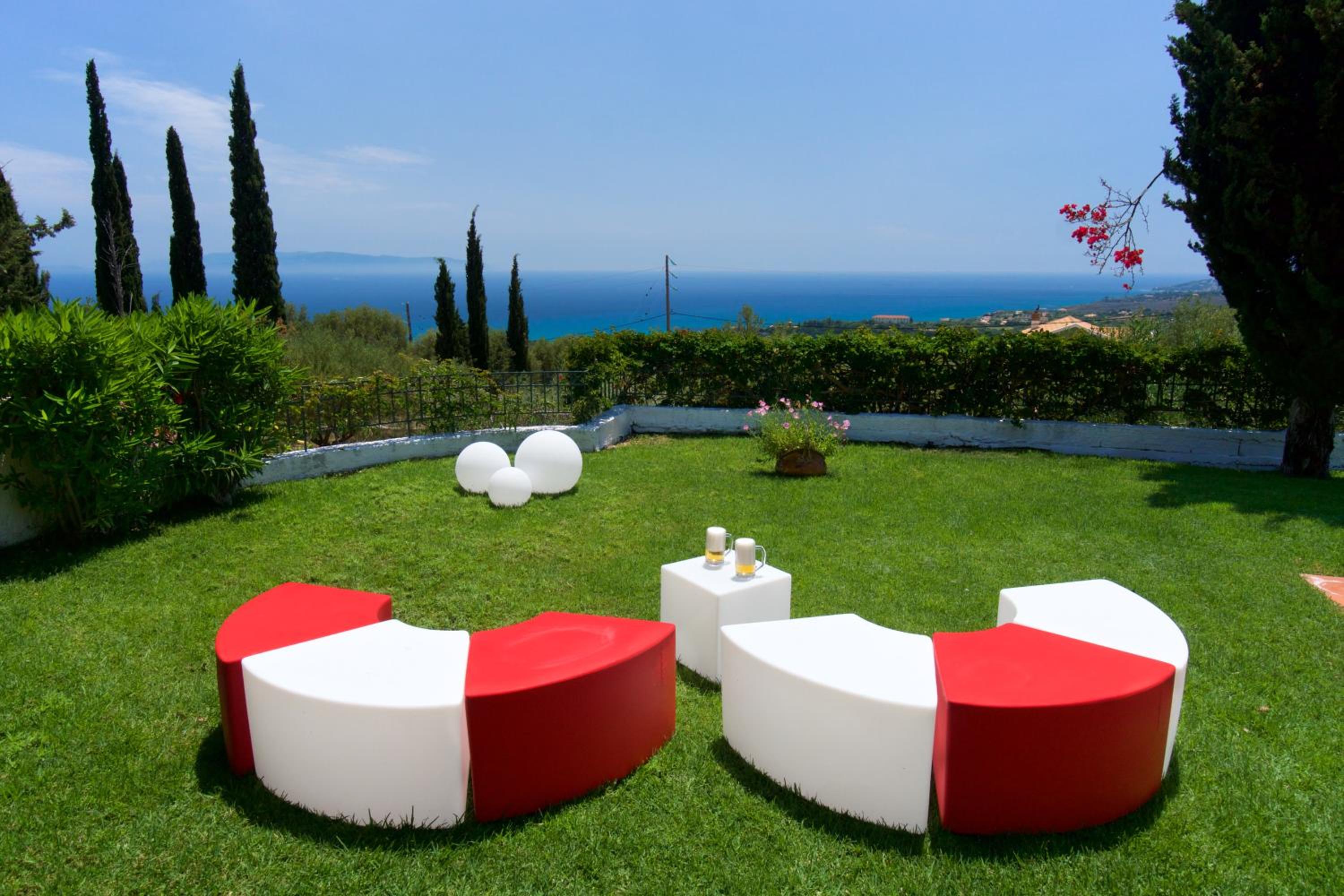 Felix Residence & Lucia Simona Villas