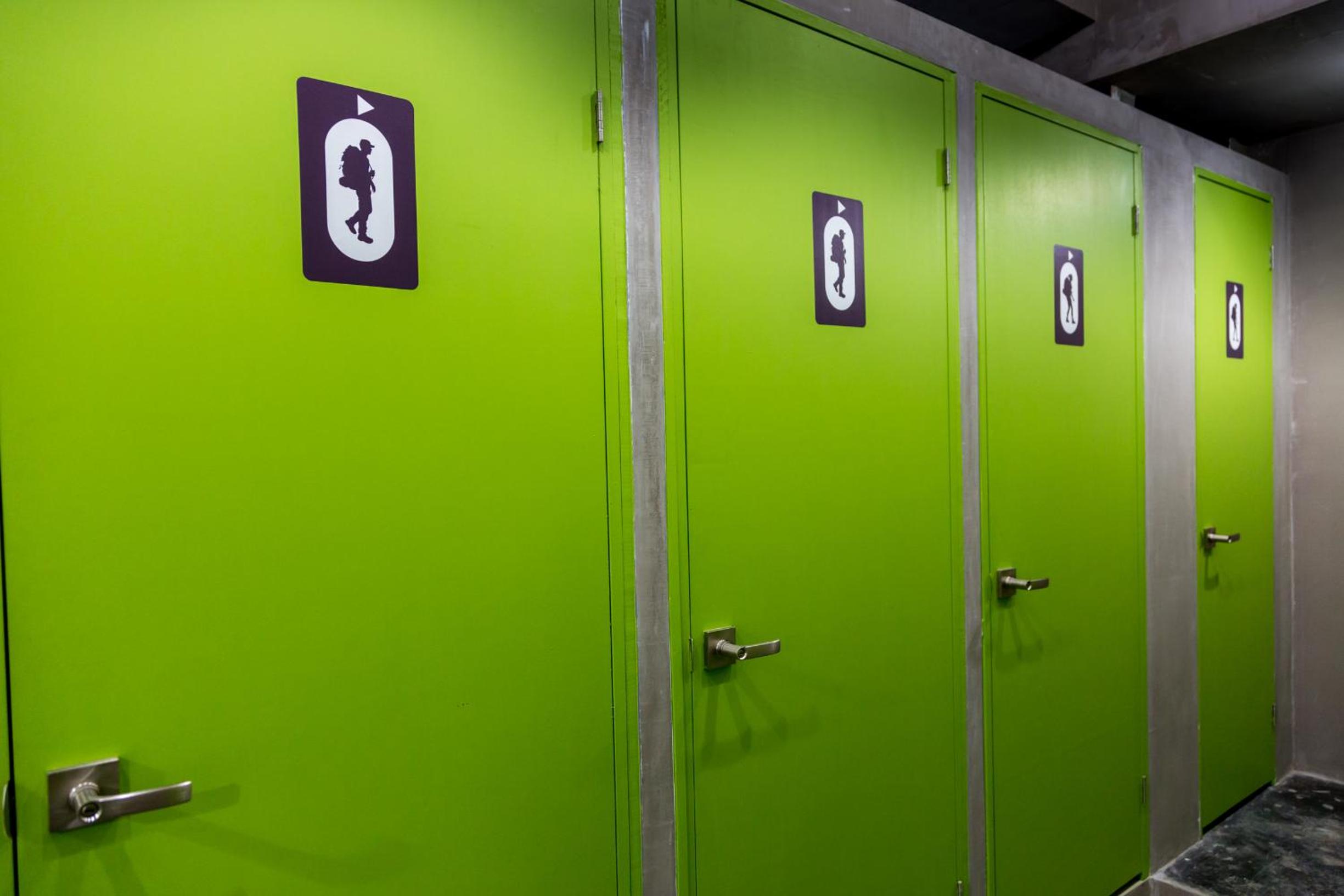 Nomada Urban Beach Hostel- Calle Loiza