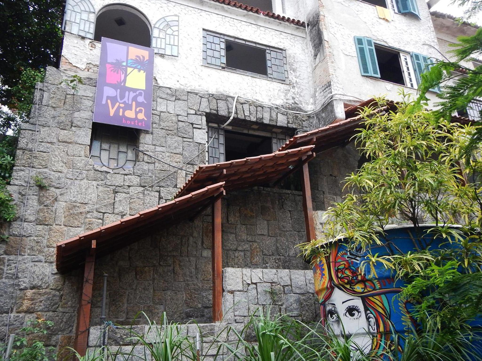Pura Vida Hostel