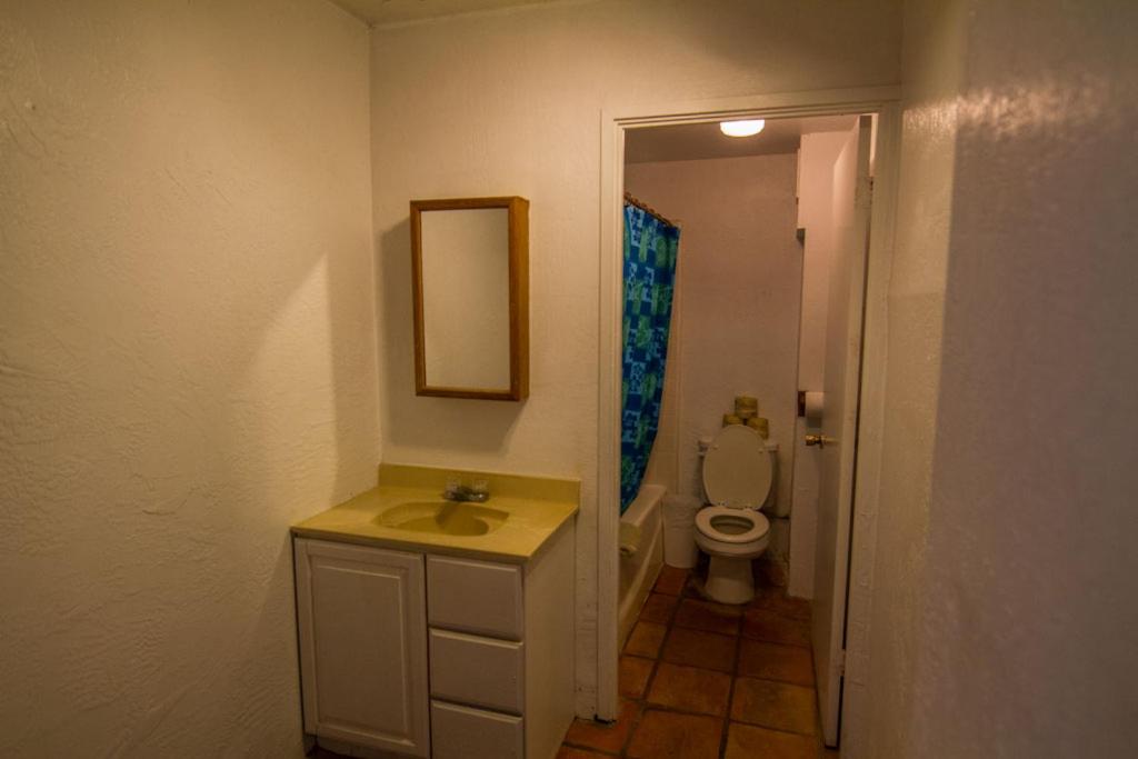 Backpackers Vacation Inn and Plantation Village