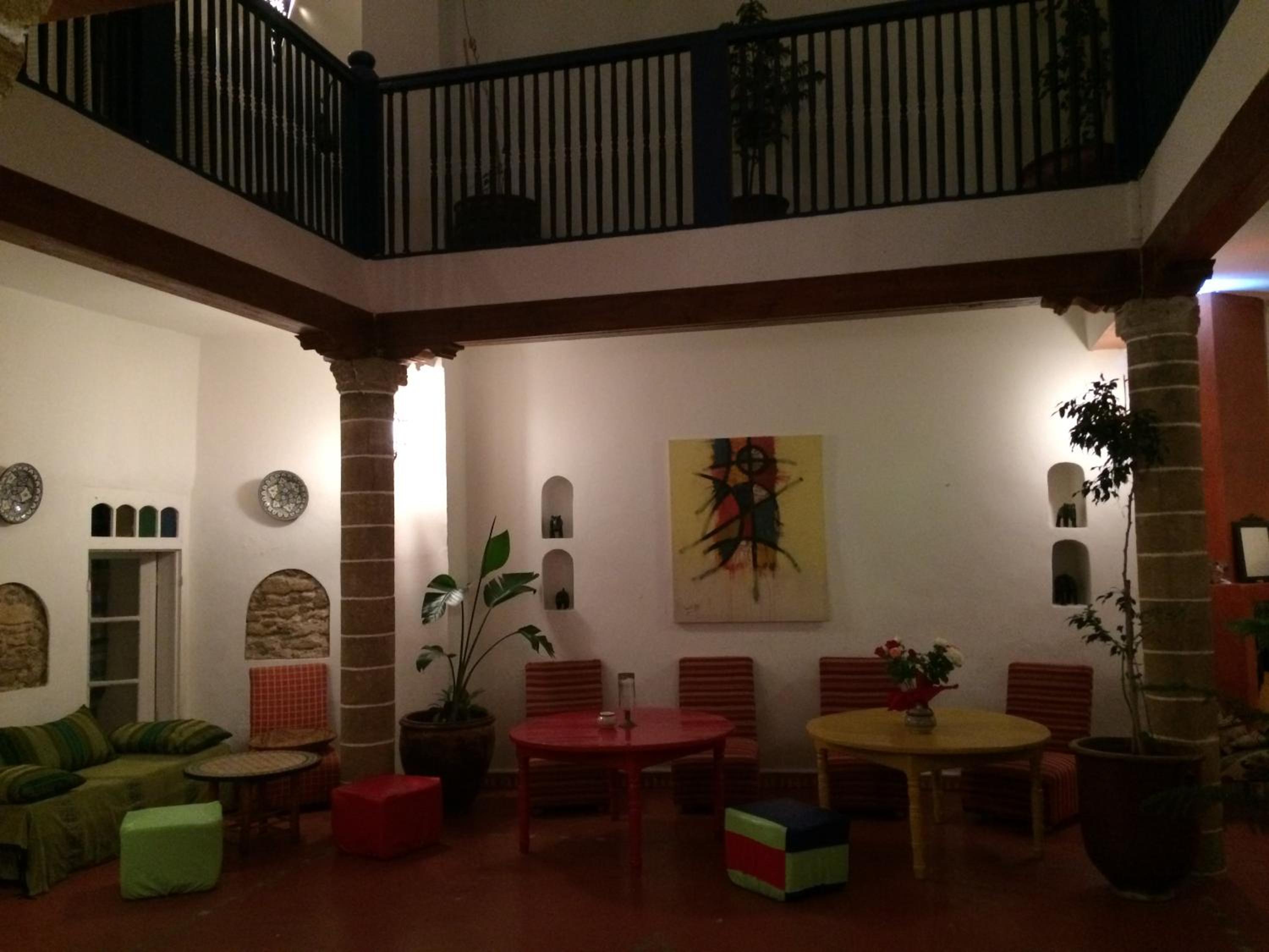 lounge