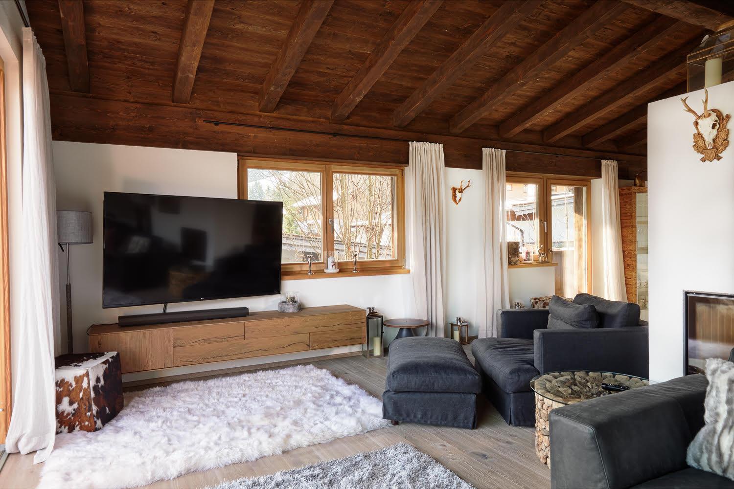 Top modernes Ferienhaus mit Sauna! Nicht weit vom Skilift