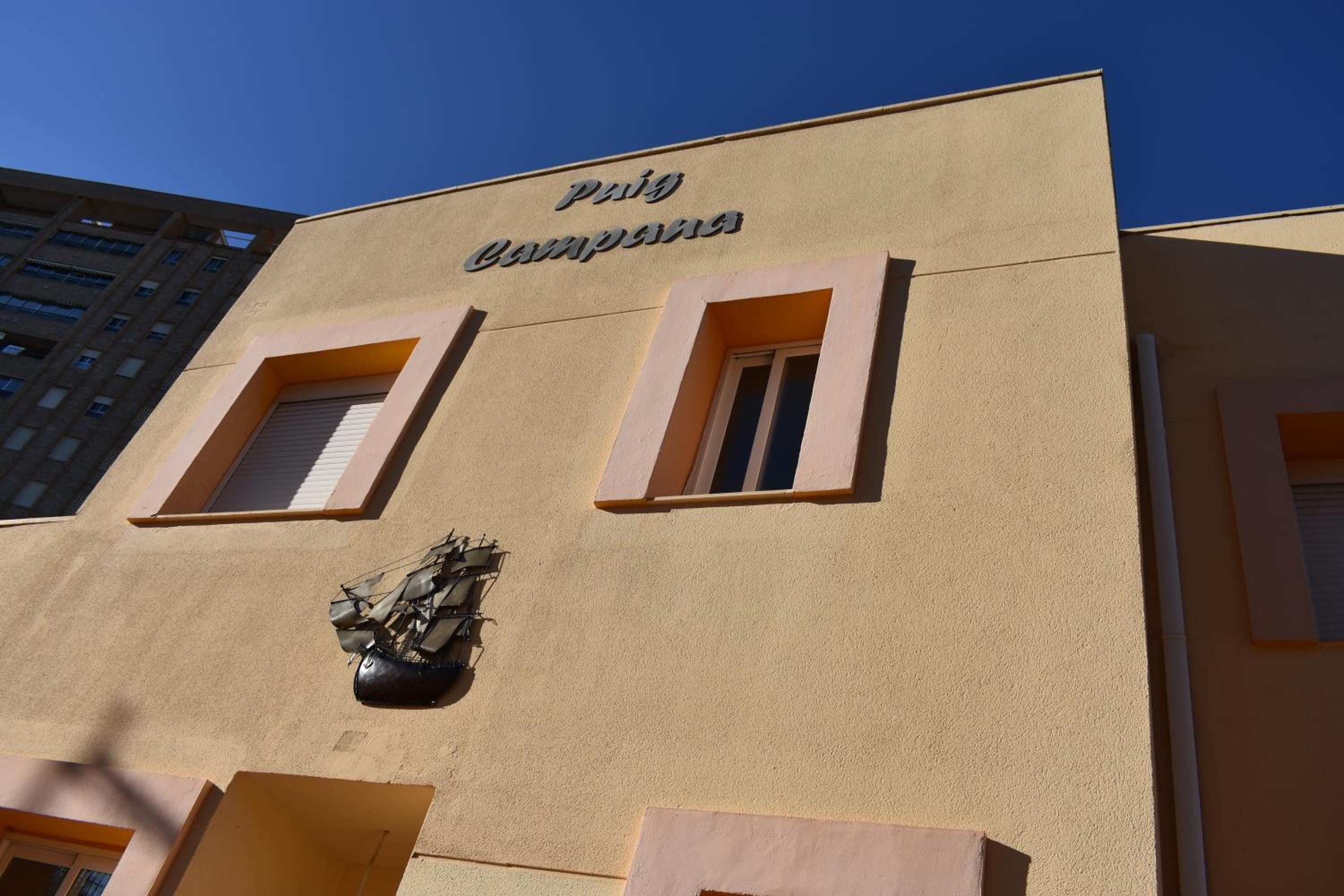 Casa Puig Campana con barbacoa view 4