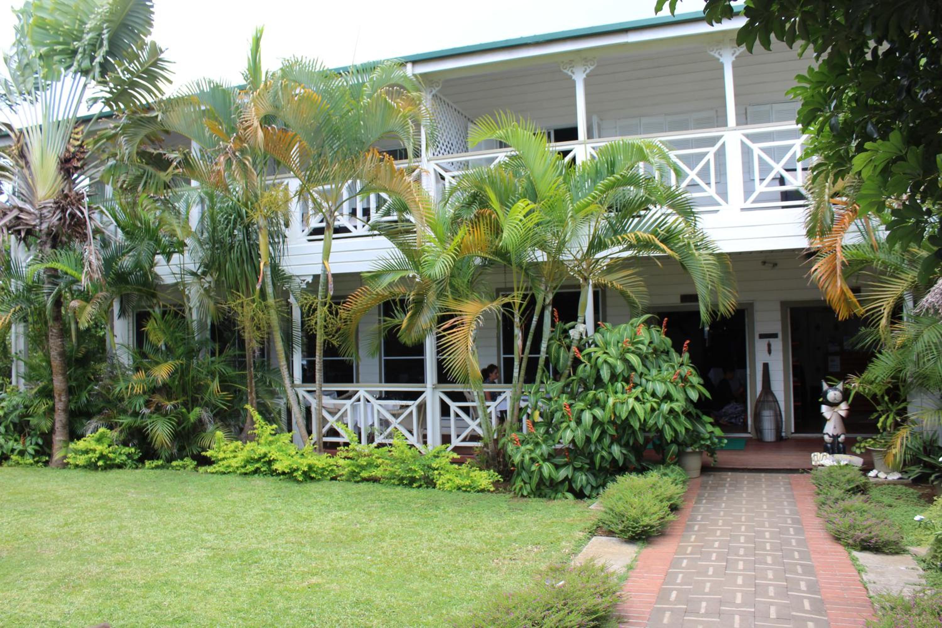 Waterfront Lodge
