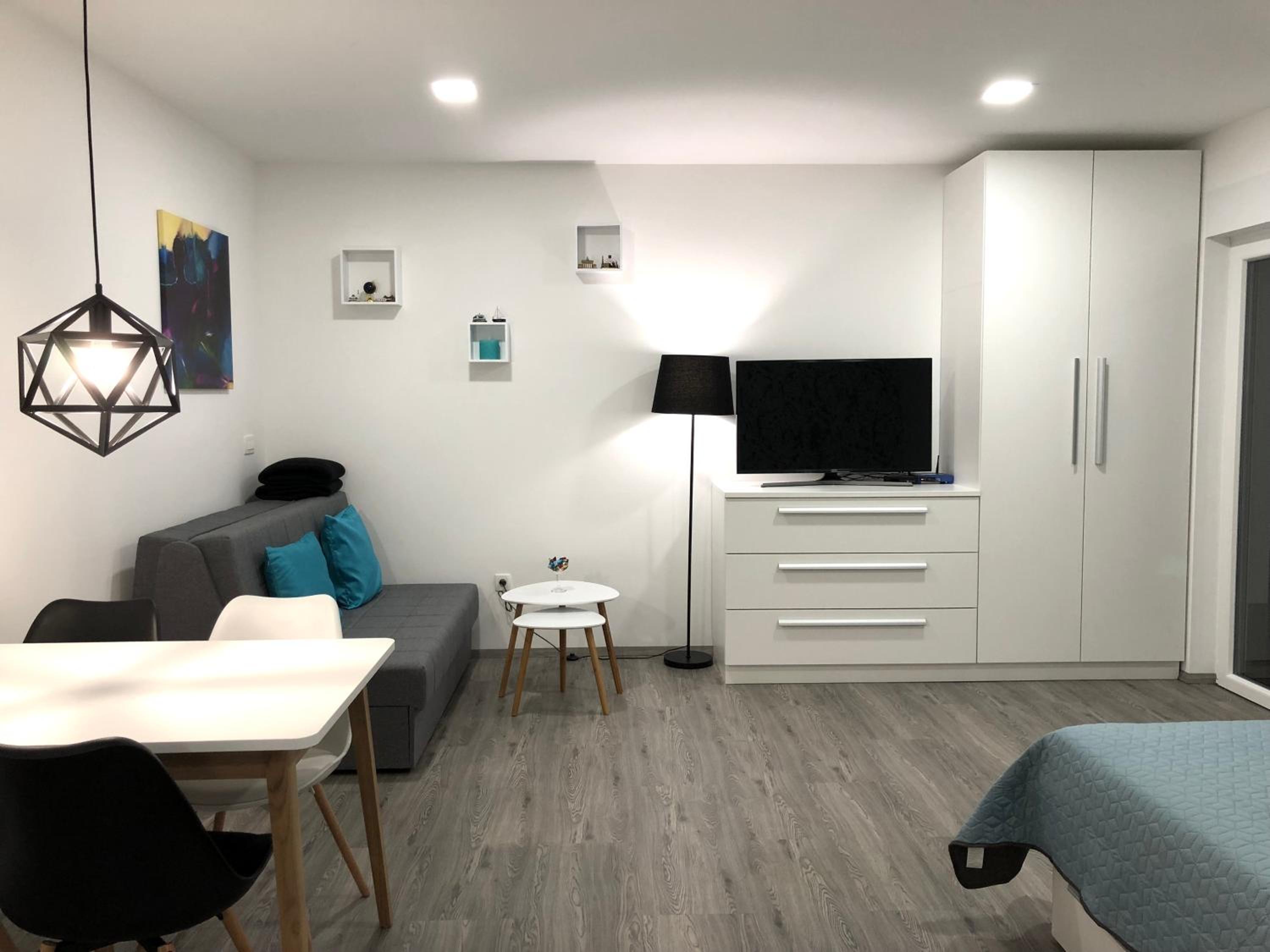 Luxury Studio Apartments view 3