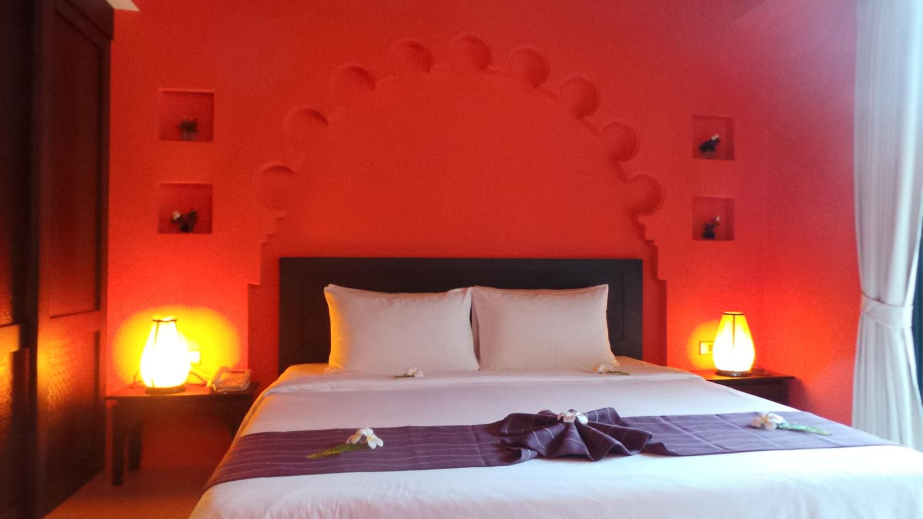 Bhundhari Chaweng Beach Resort Koh Samui - SHA Plus