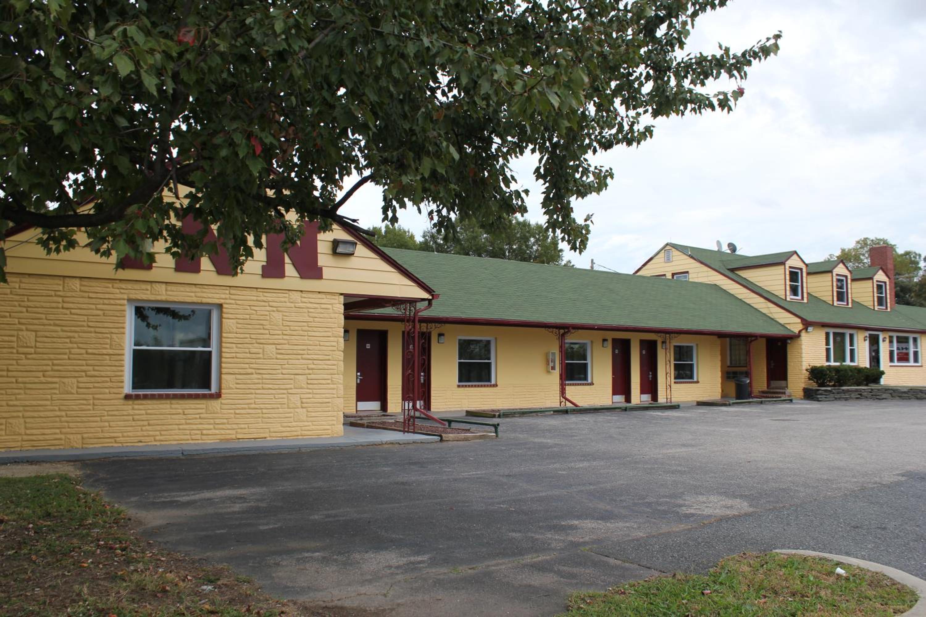 Driftwood Inn