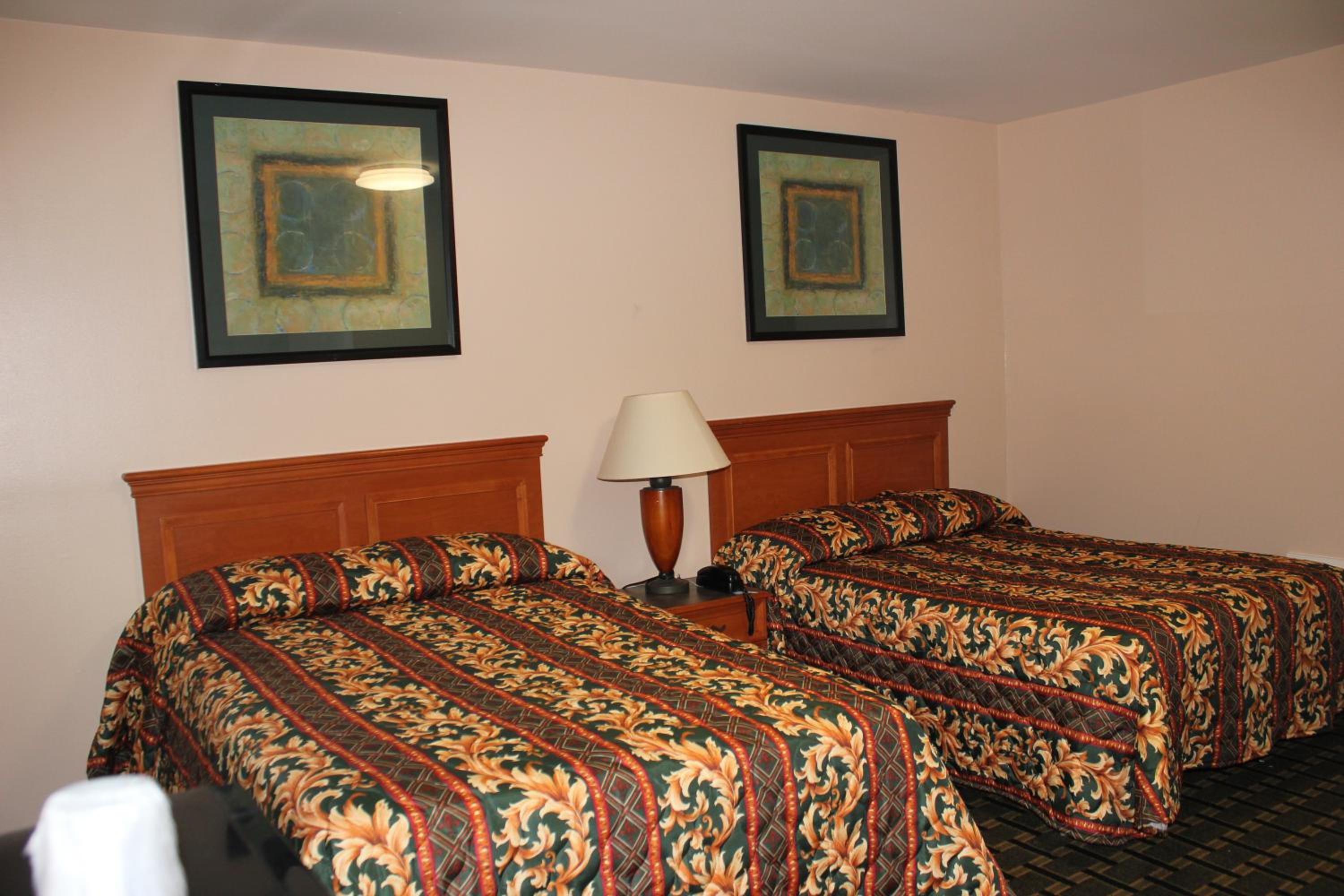 Driftwood Inn