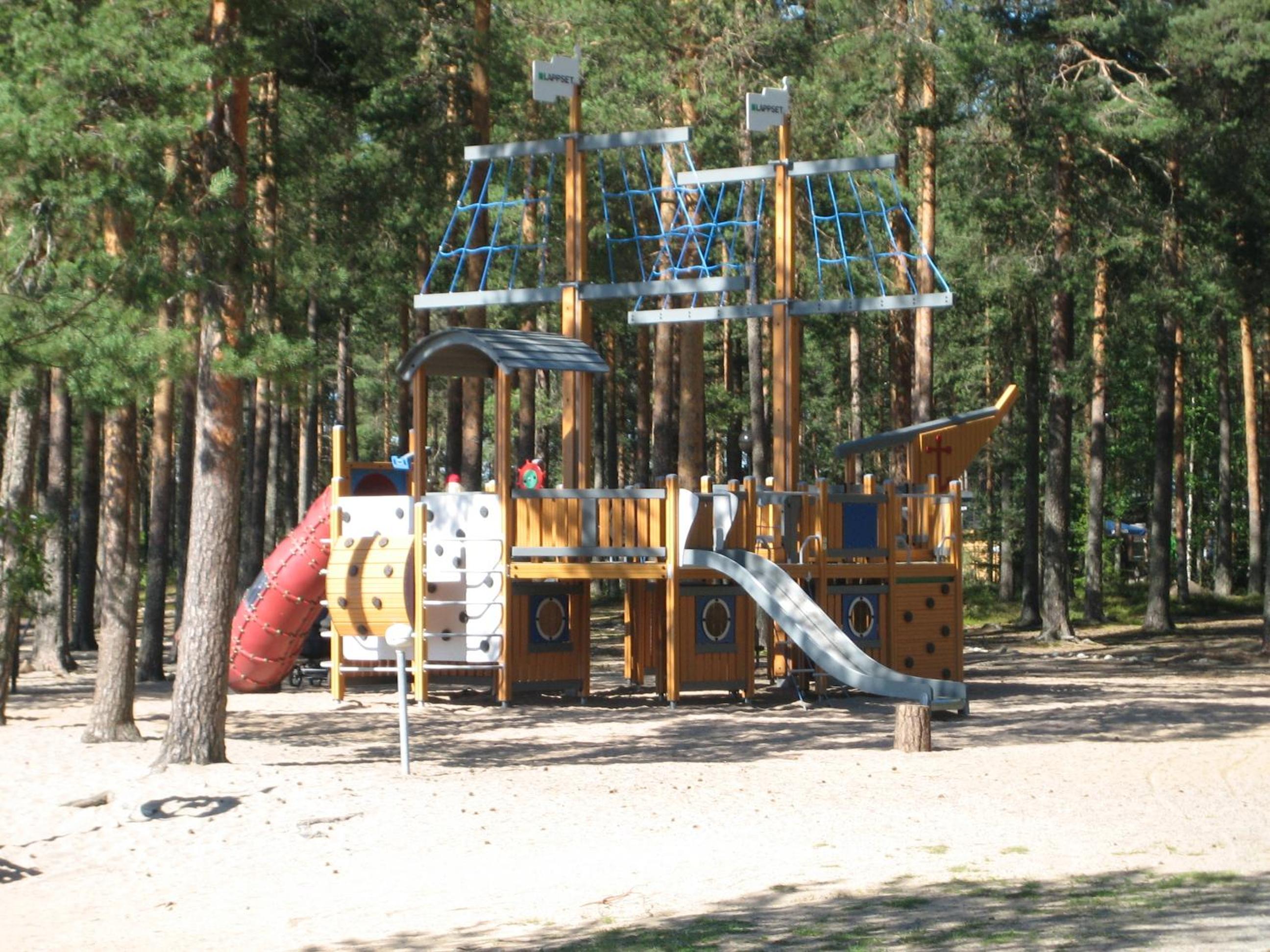 Photo 25