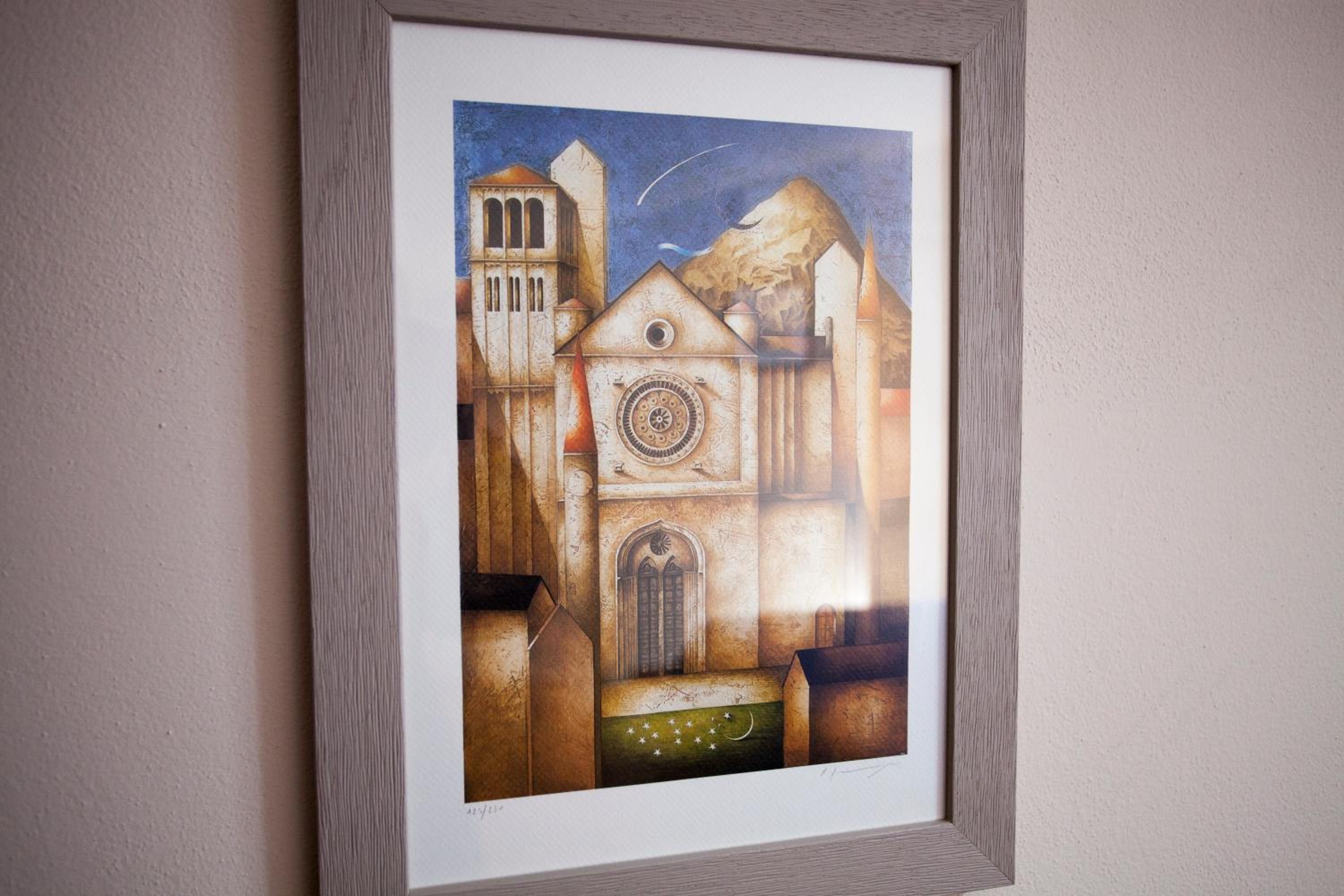 Photo 33