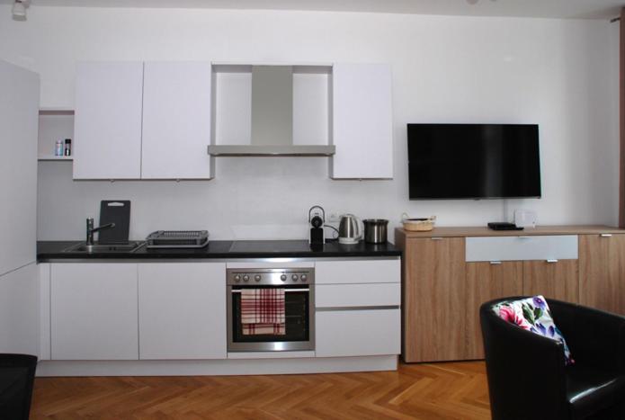 The Barts Apartments - Self Check-in