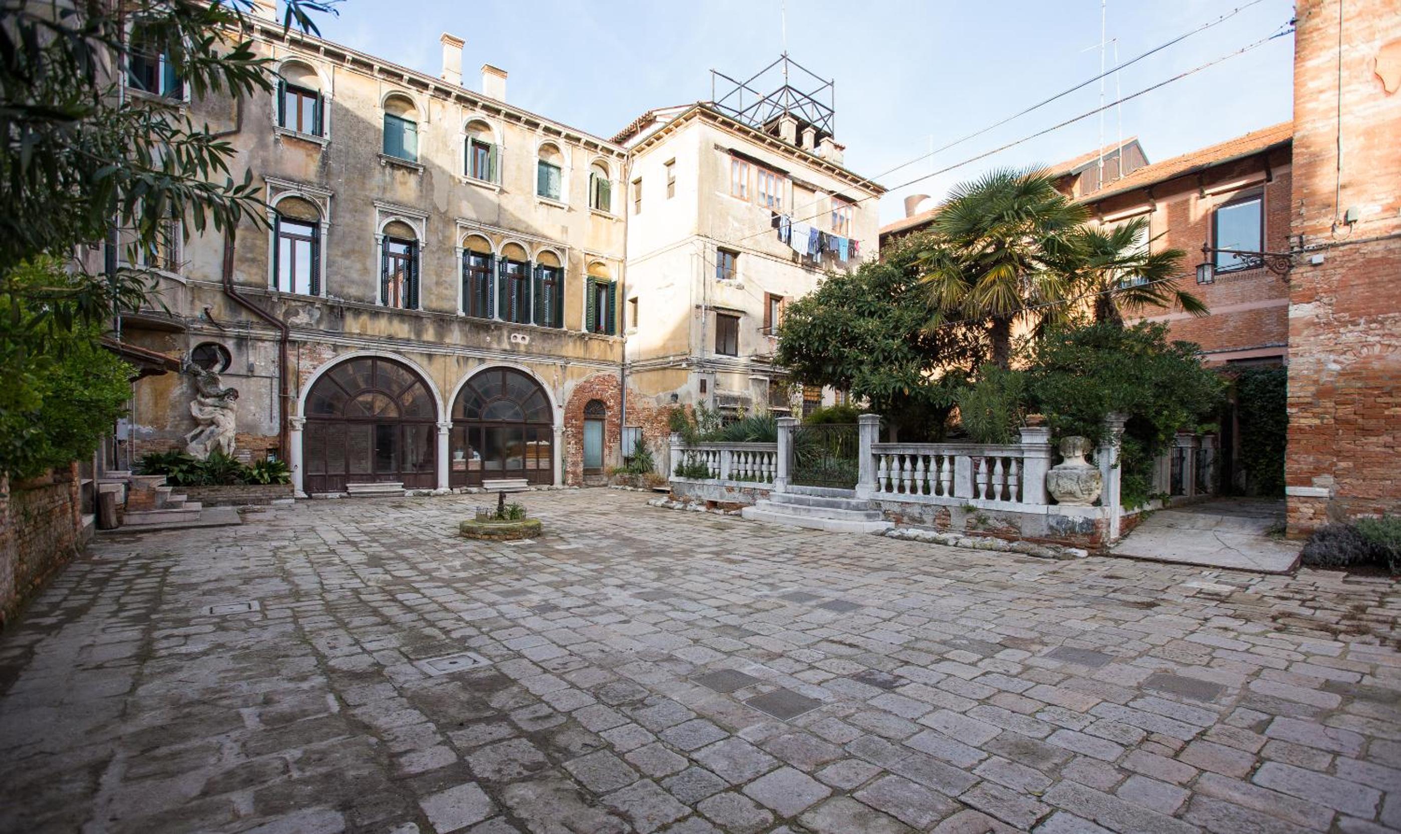 Ca' della Corte Flats
