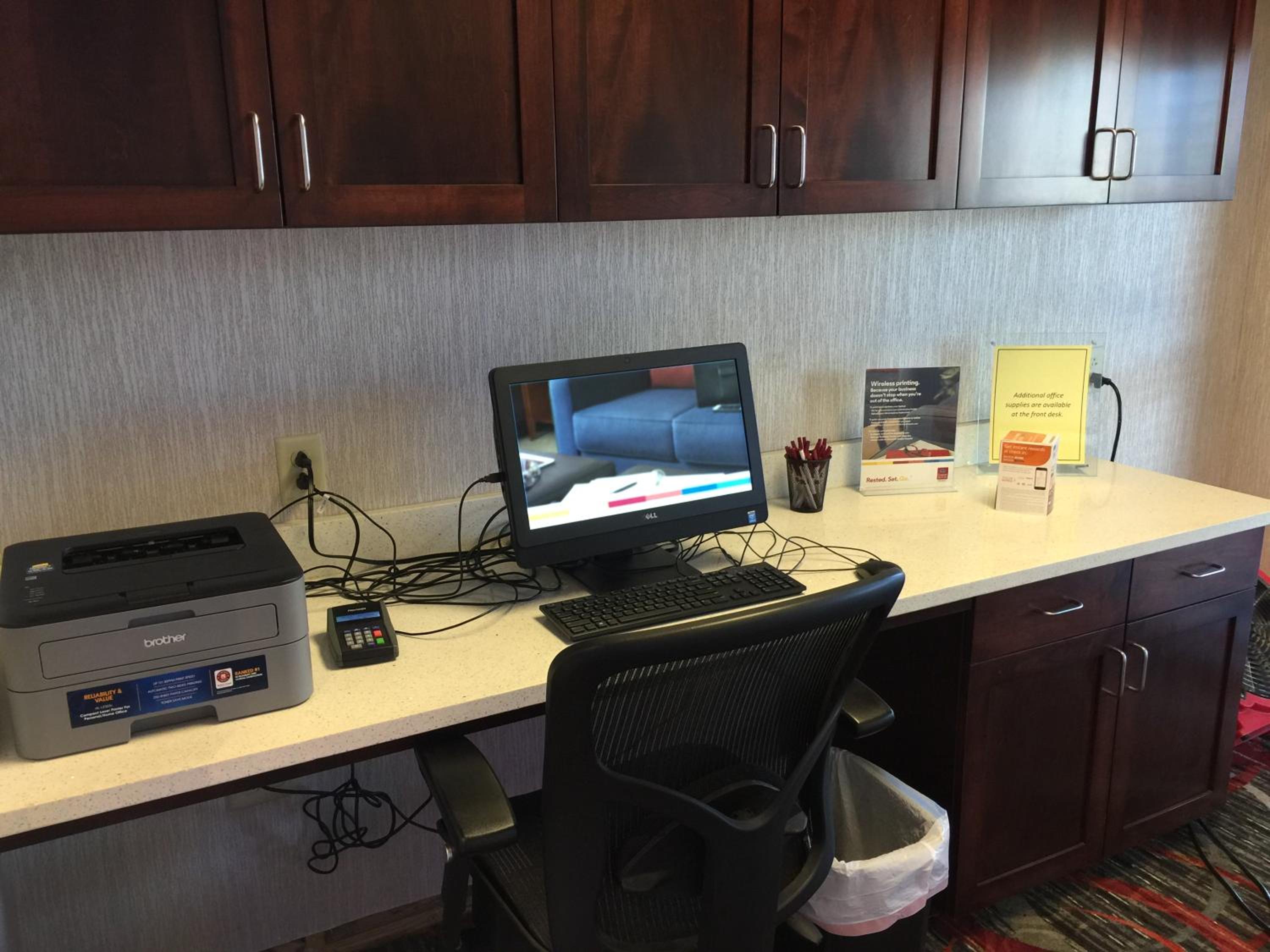 Comfort Suites Uniontown view 3