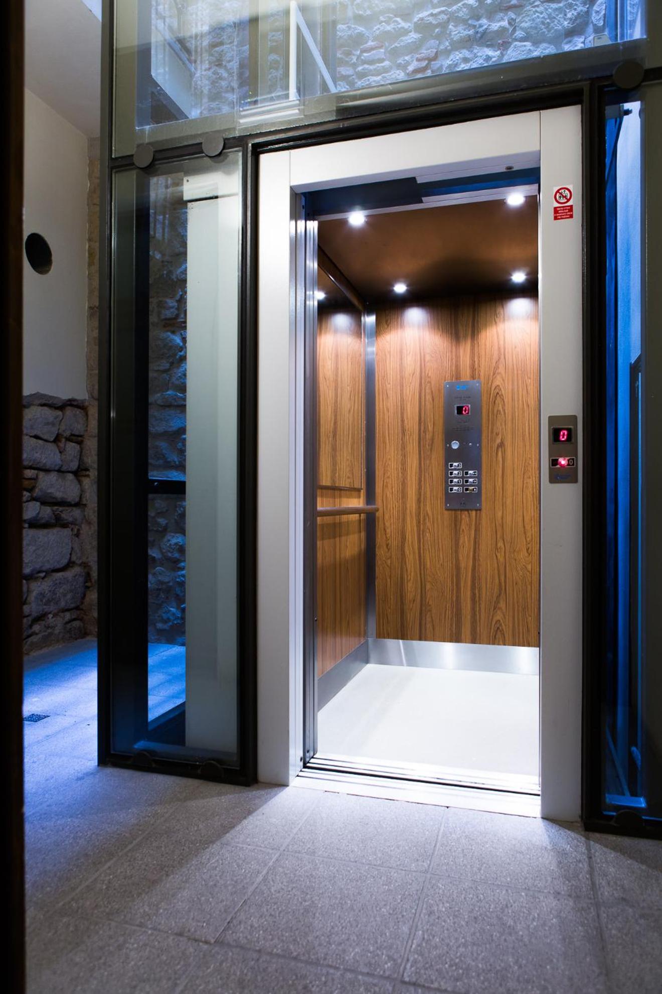 Plzen Vacations - Hotel Rous - Property Image 5