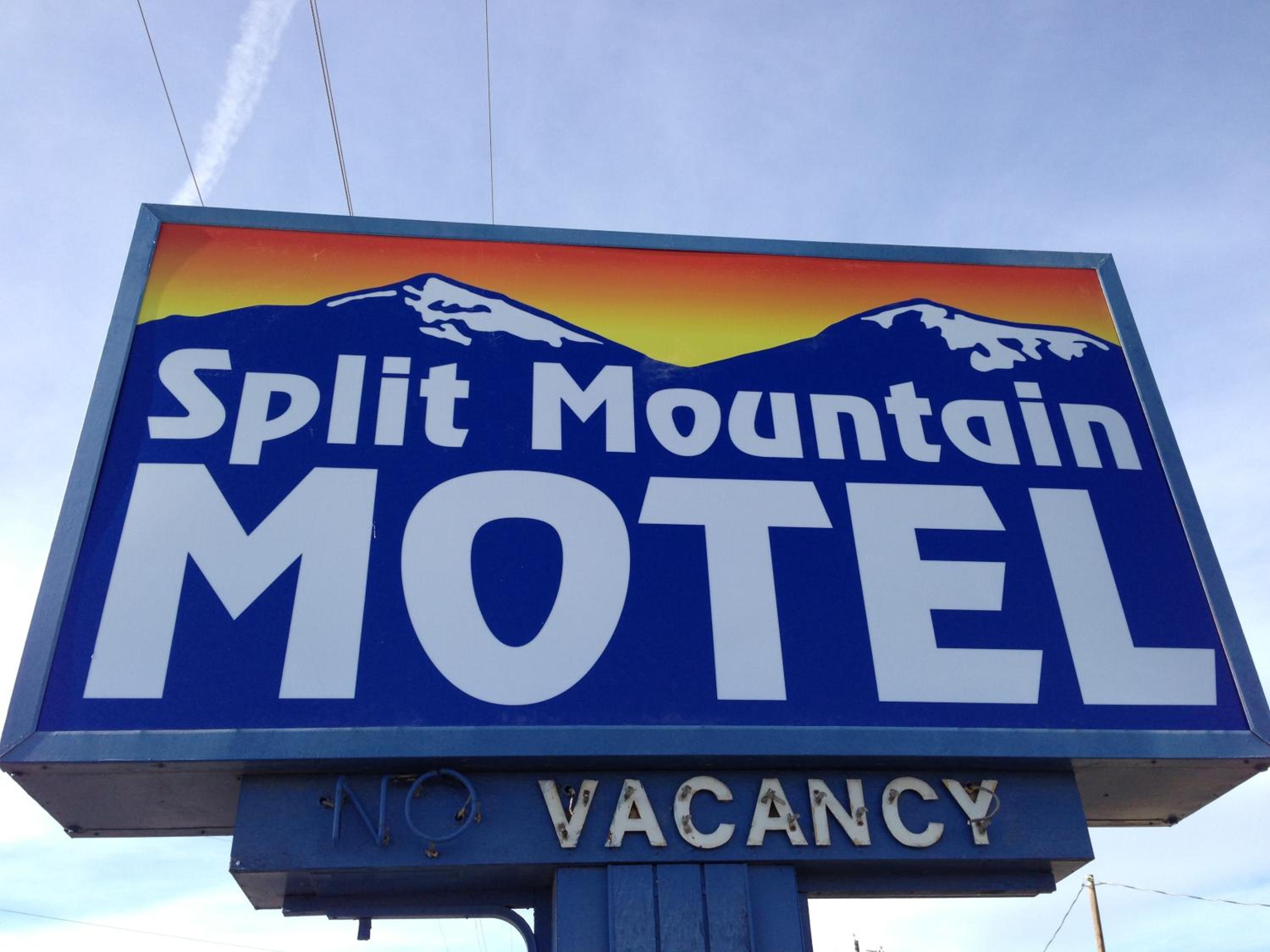 Split Mountain Motel