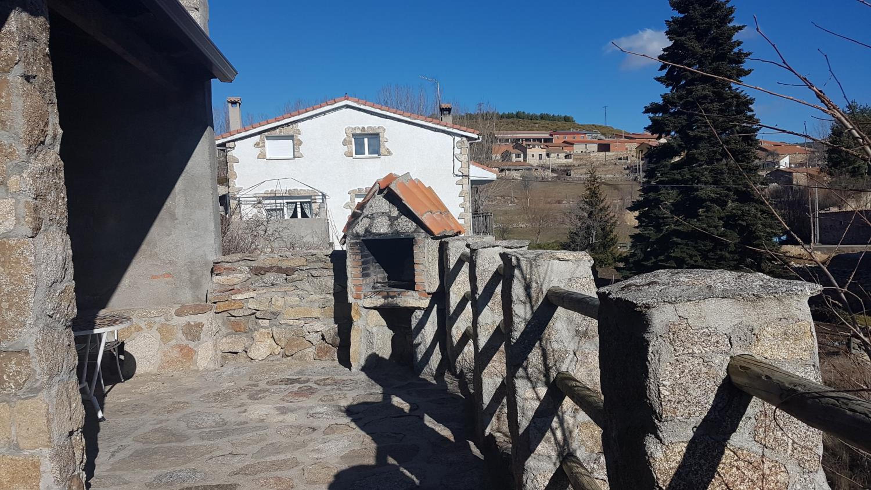 La Puente 9 de Gredos view 2