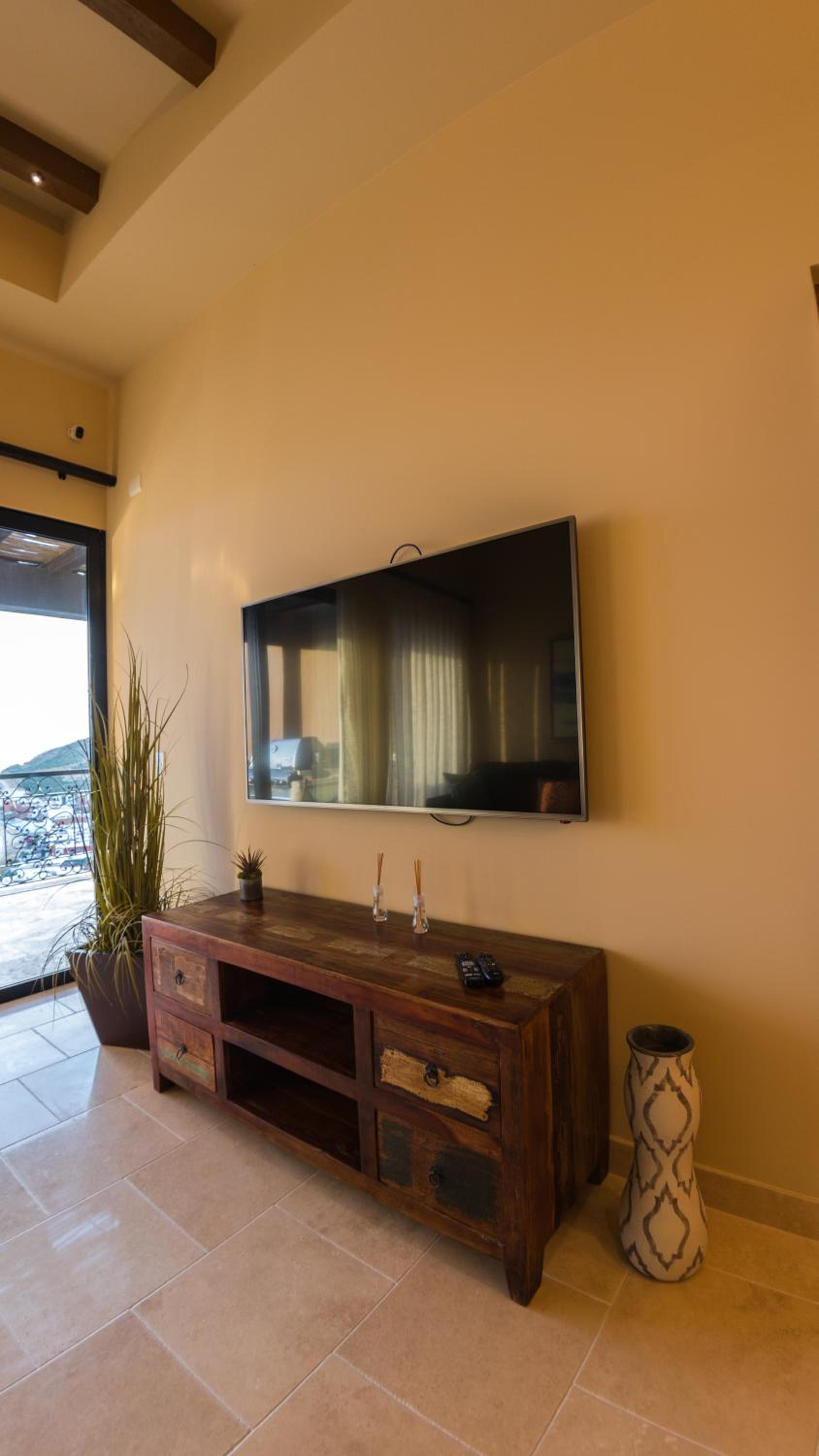 Quivira Los Cabos Condos and Homes -Vacation Rentals
