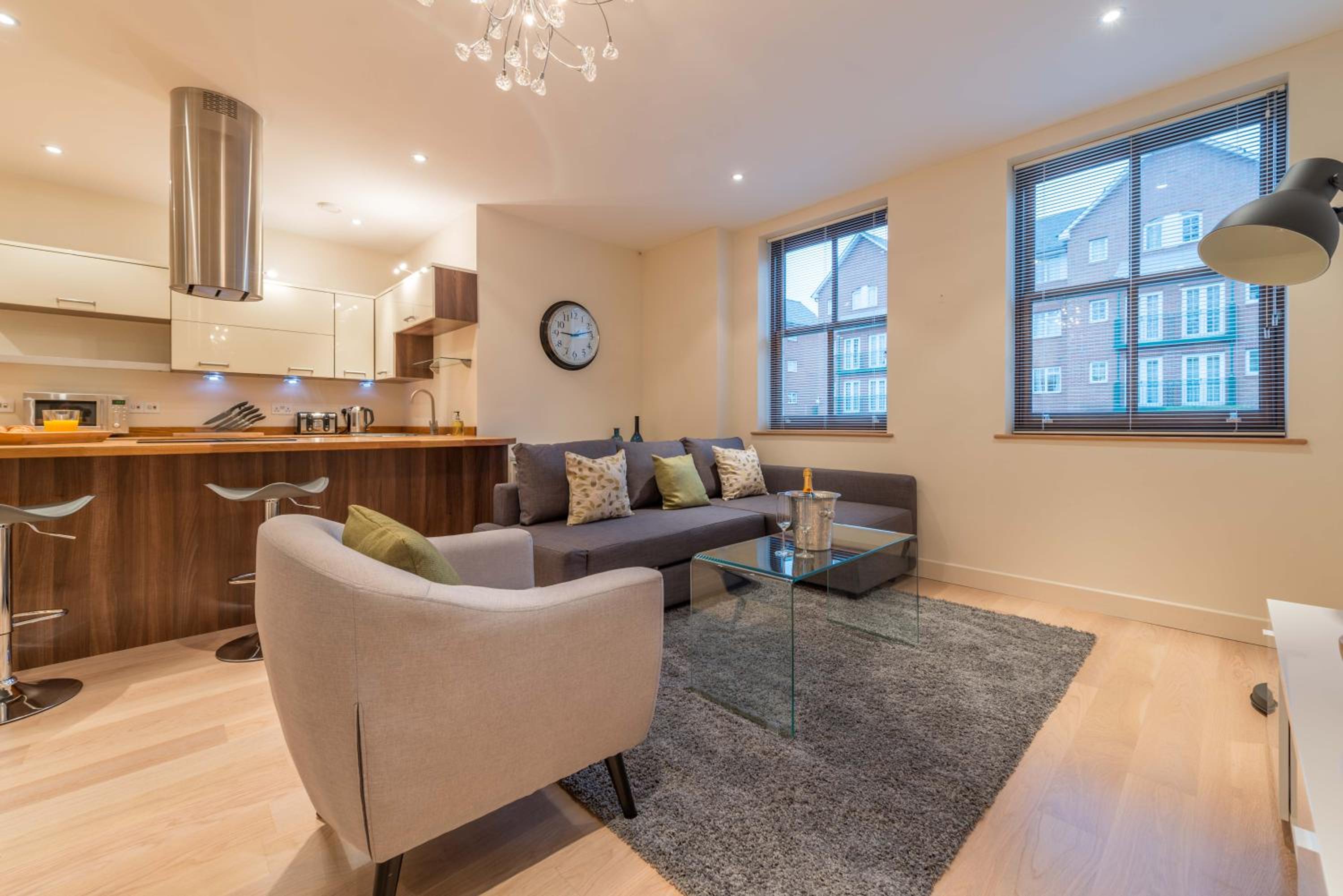 Hampden Apartments - The Catherine view 4