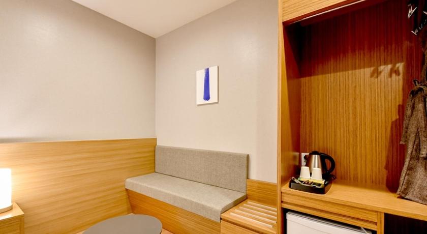 Blanc Business Hotel