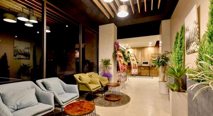 Blanc Business Hotel