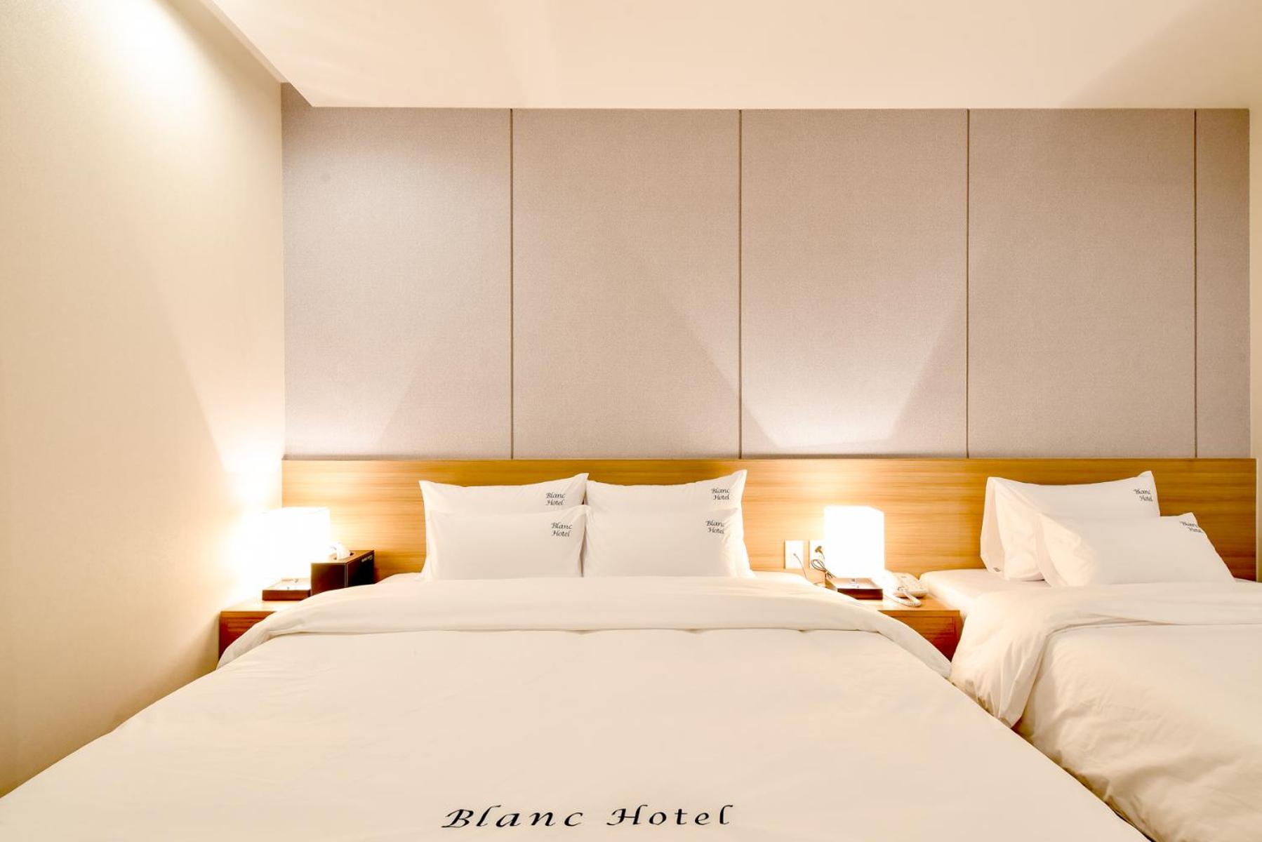 Blanc Business Hotel