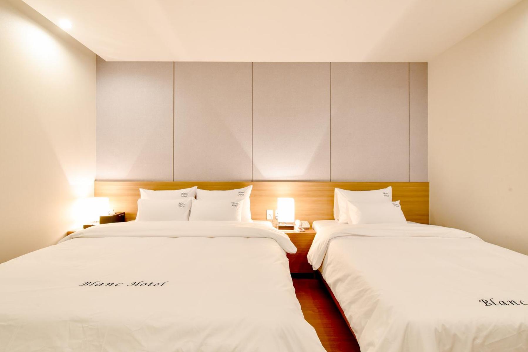 Blanc Business Hotel